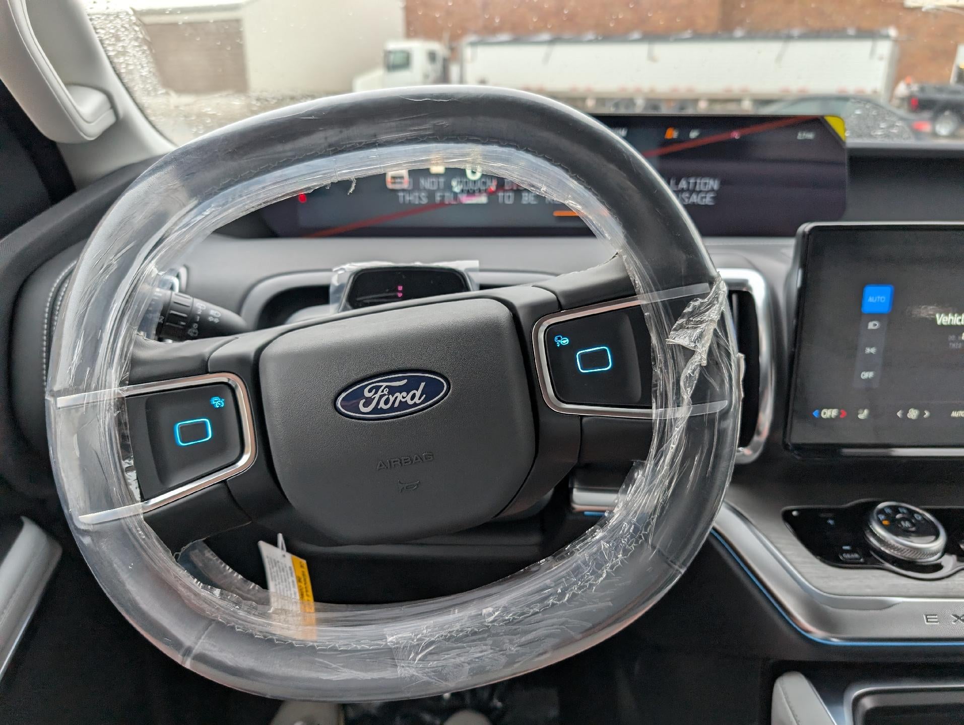 2027 Ford Expedition Max Platinum 4x4