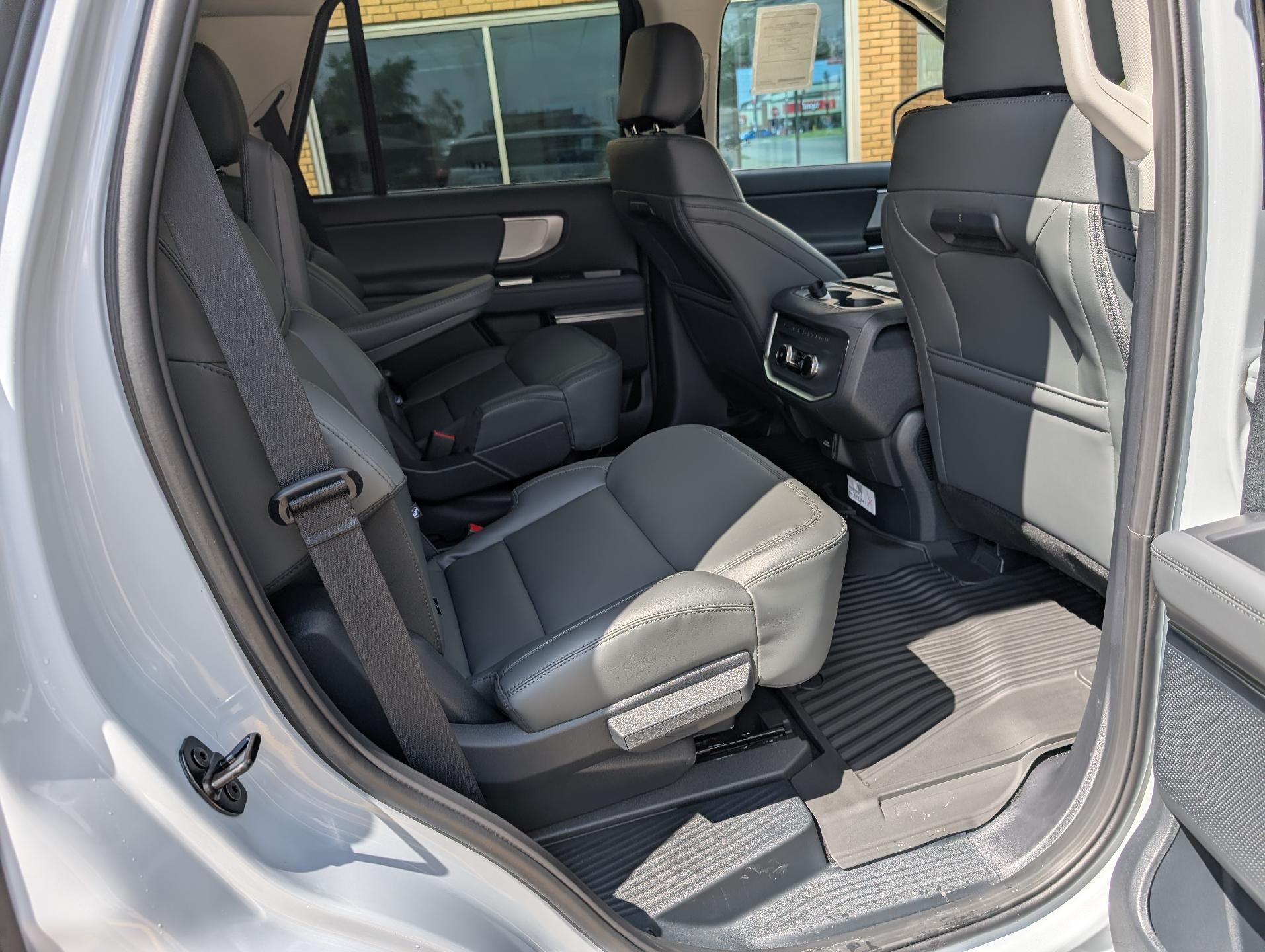 2026 Ford Expedition Active 4x4