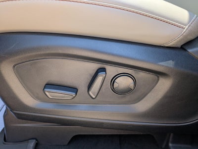 2026 Ford Explorer Active w/200A Pkg 4WD