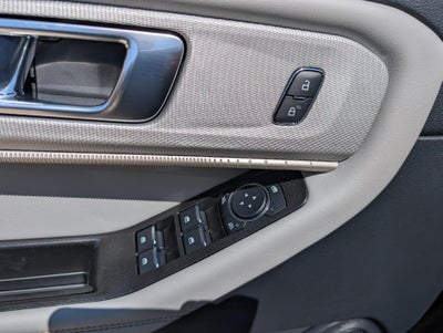 2026 Ford Explorer Active w/200A Pkg 4WD