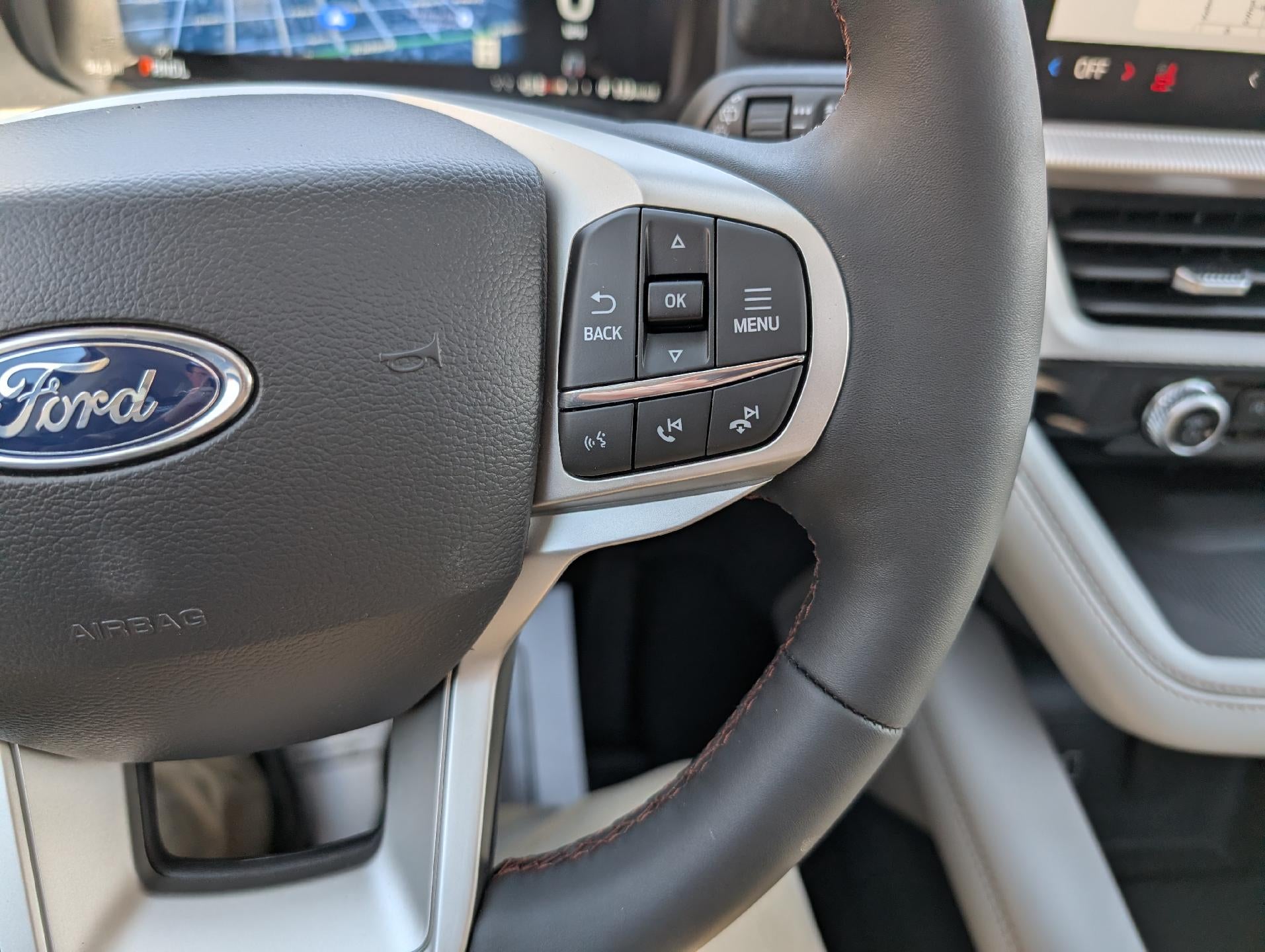 2026 Ford Explorer Active w/200A Pkg 4WD