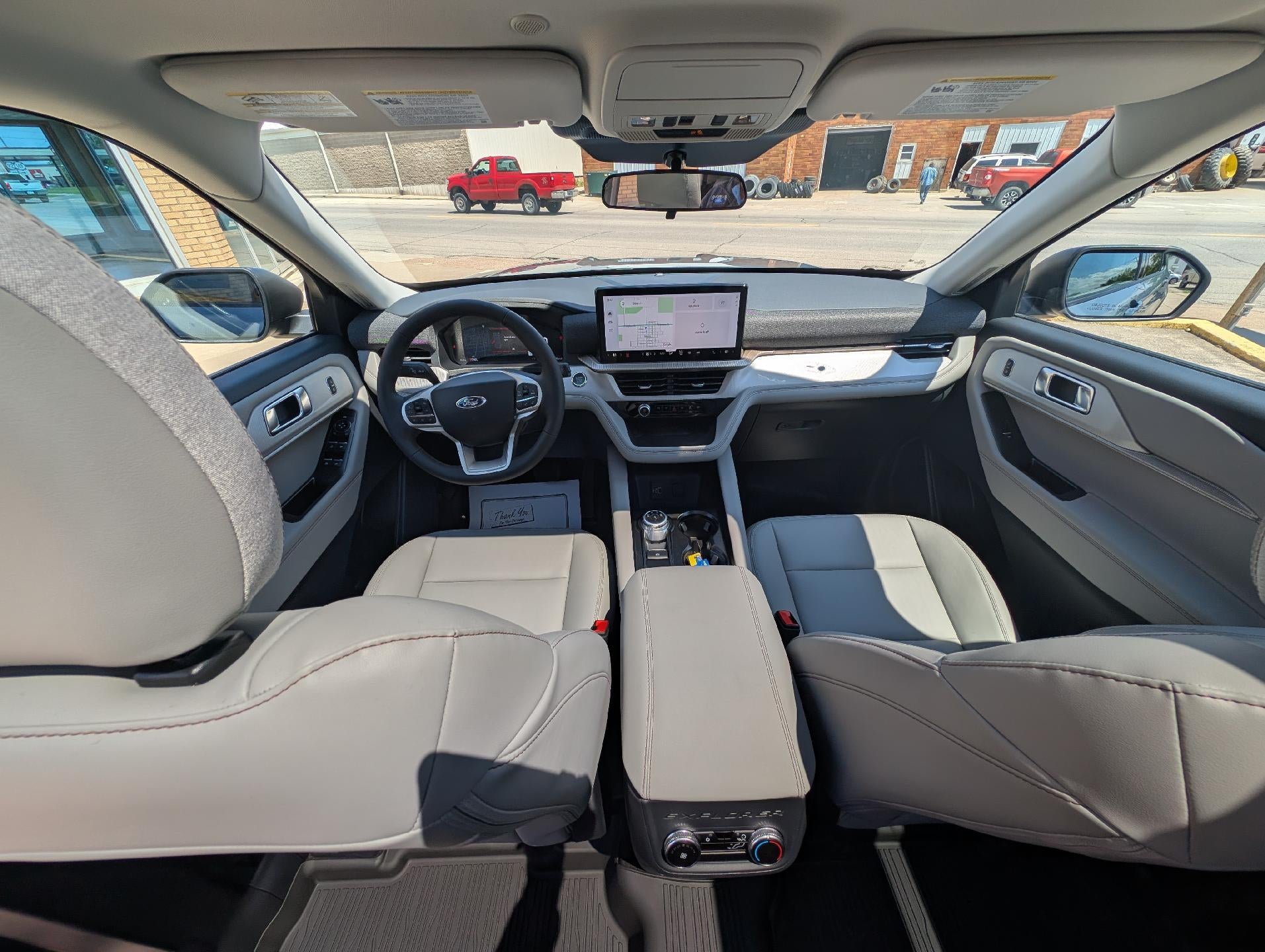 2026 Ford Explorer Active w/200A Pkg 4WD