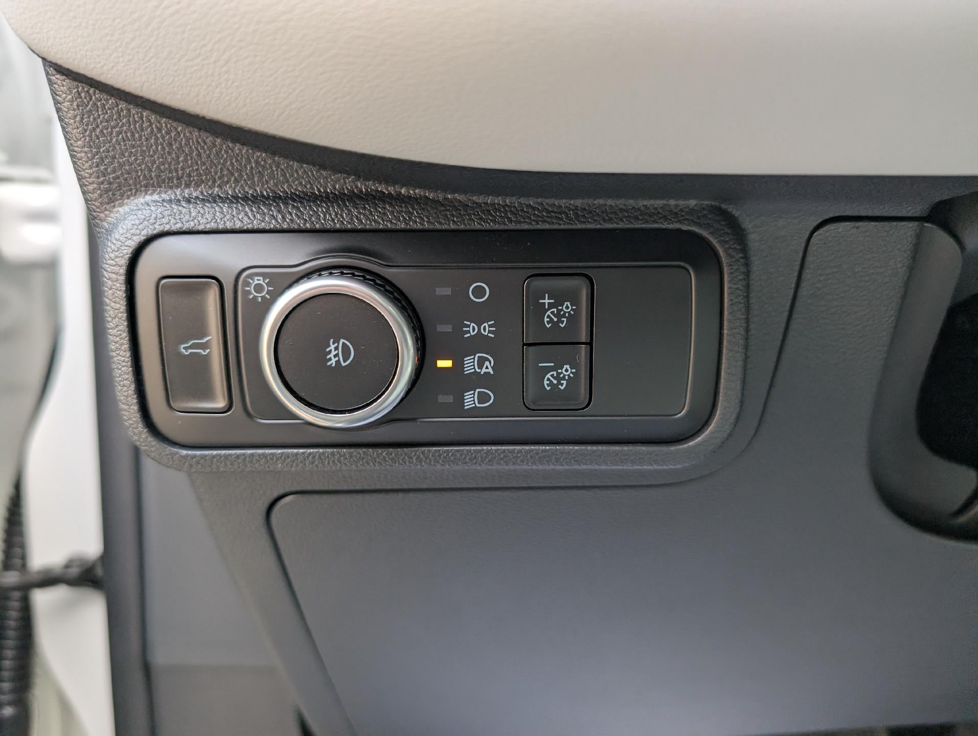 2026 Ford Explorer Platinum 4WD