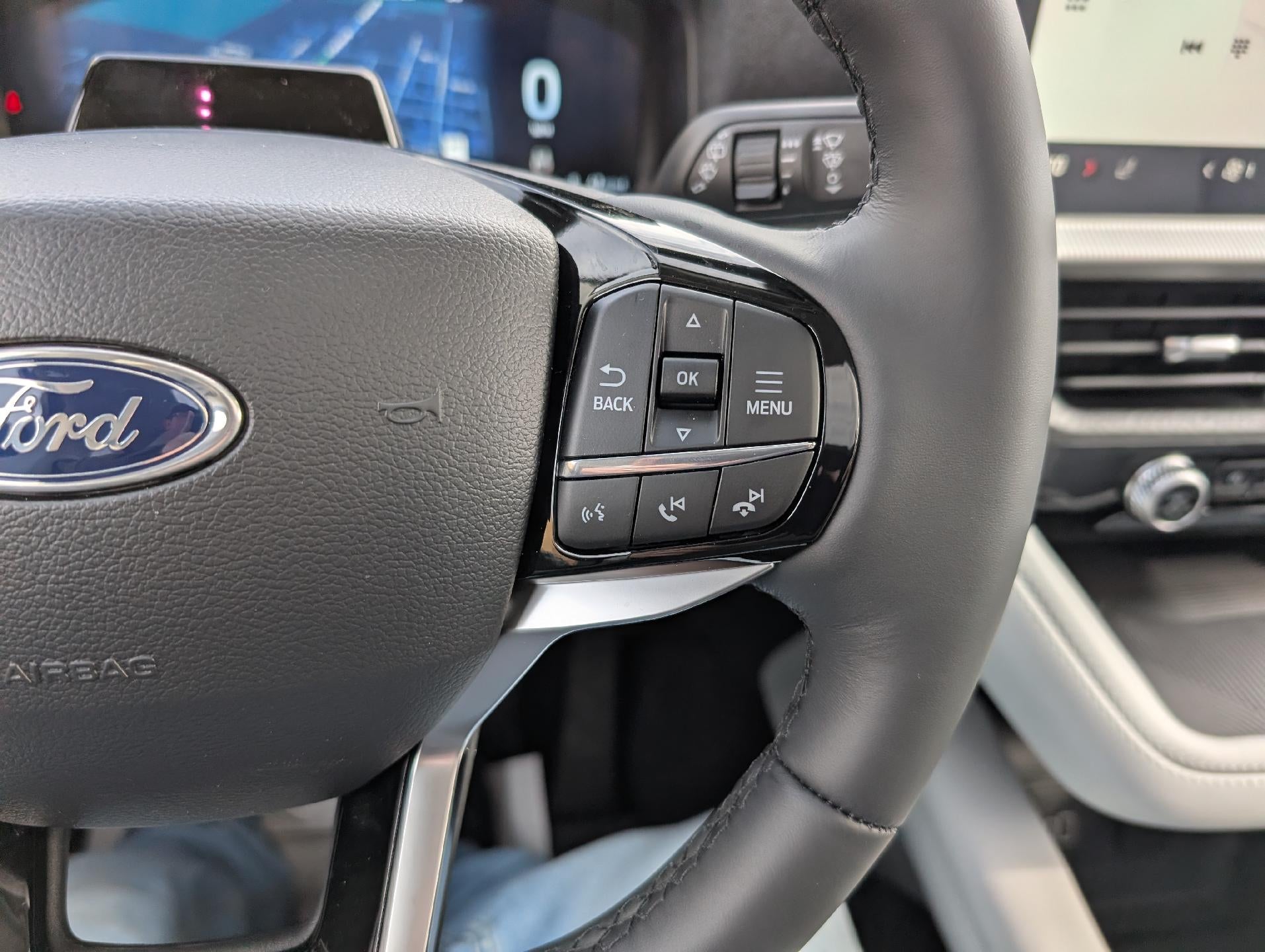 2026 Ford Explorer Platinum 4WD