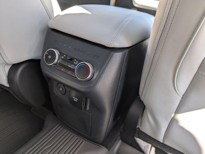 2026 Ford Explorer Platinum 4WD