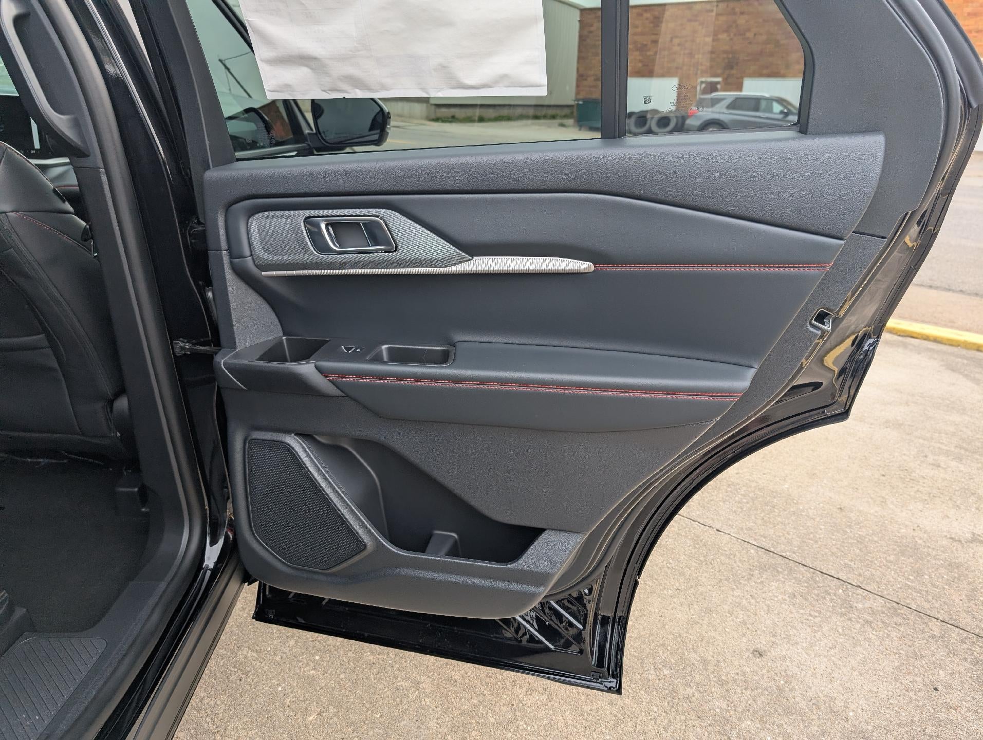 2026 Ford Explorer ST-Line 4WD