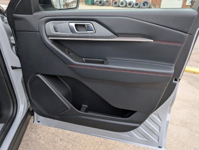 2026 Ford Explorer ST-Line 4WD