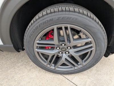 2026 Ford Explorer ST-Line 4WD