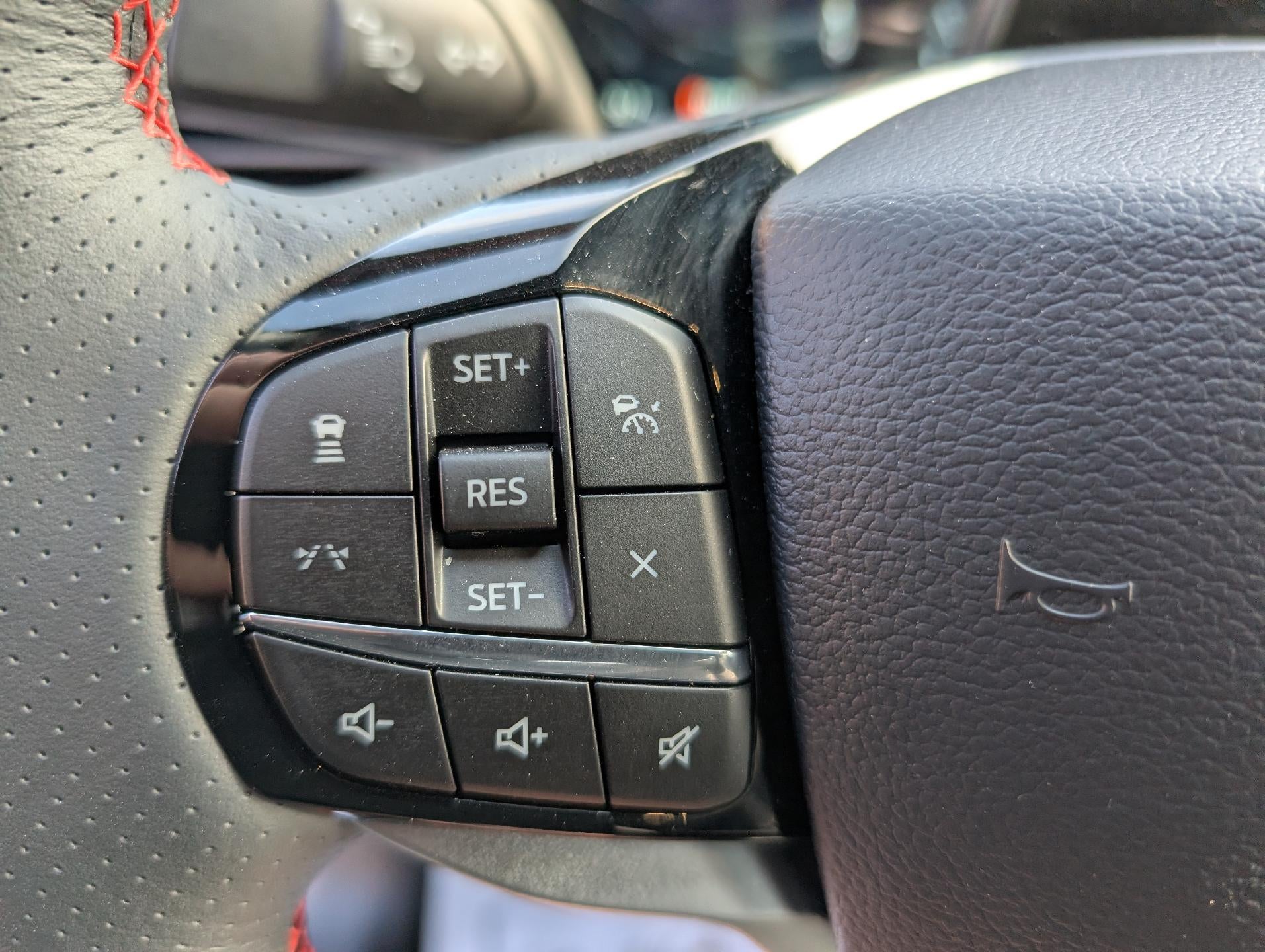 2026 Ford Explorer ST-Line 4WD