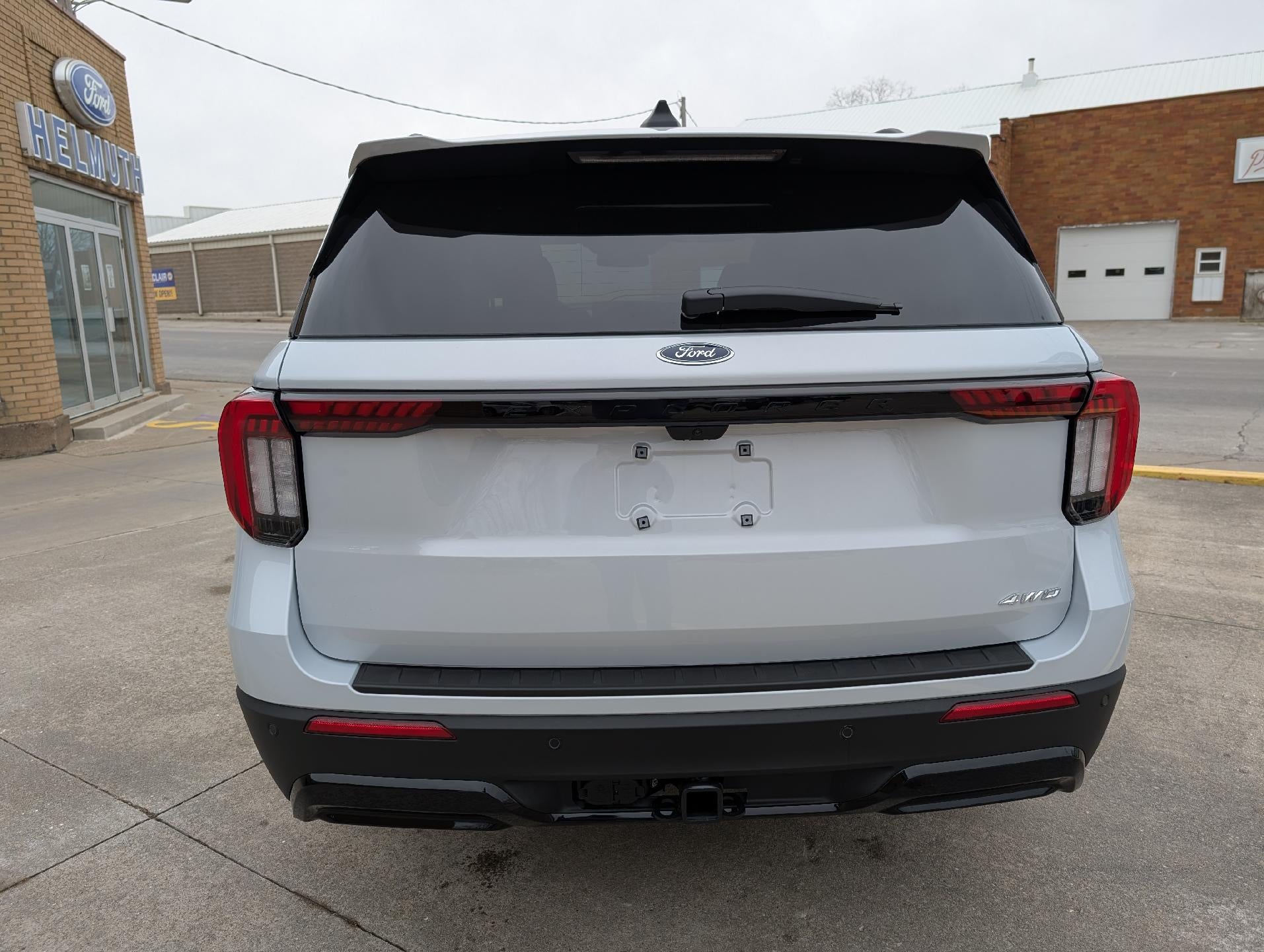 2026 Ford Explorer ST-Line 4WD