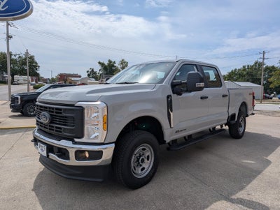 2026 Ford Super Duty F-250 SRW XL 4WD Crew Cab 6.75' Box