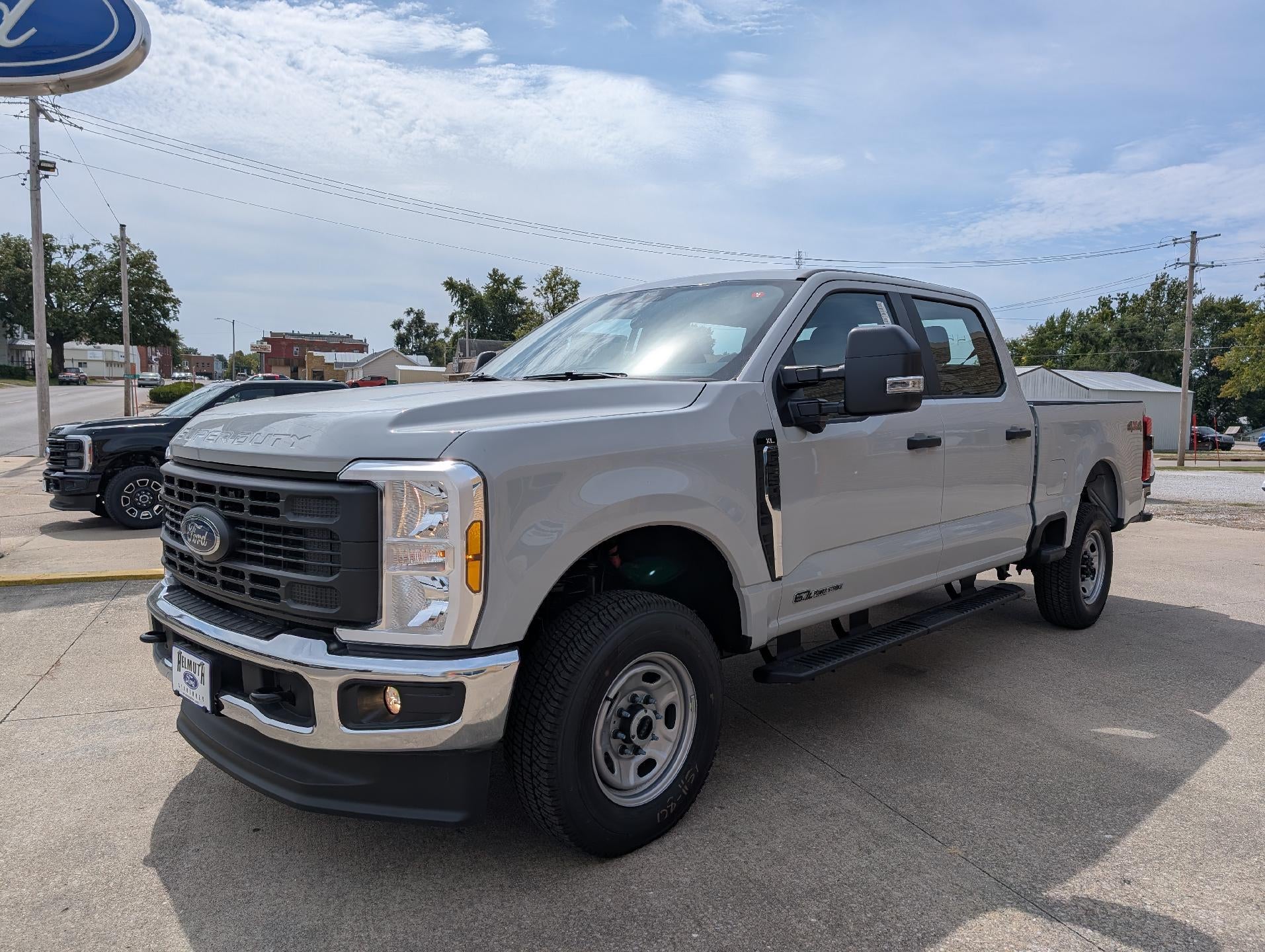 2026 Ford Super Duty F-250 SRW XL 4WD Crew Cab 6.75' Box