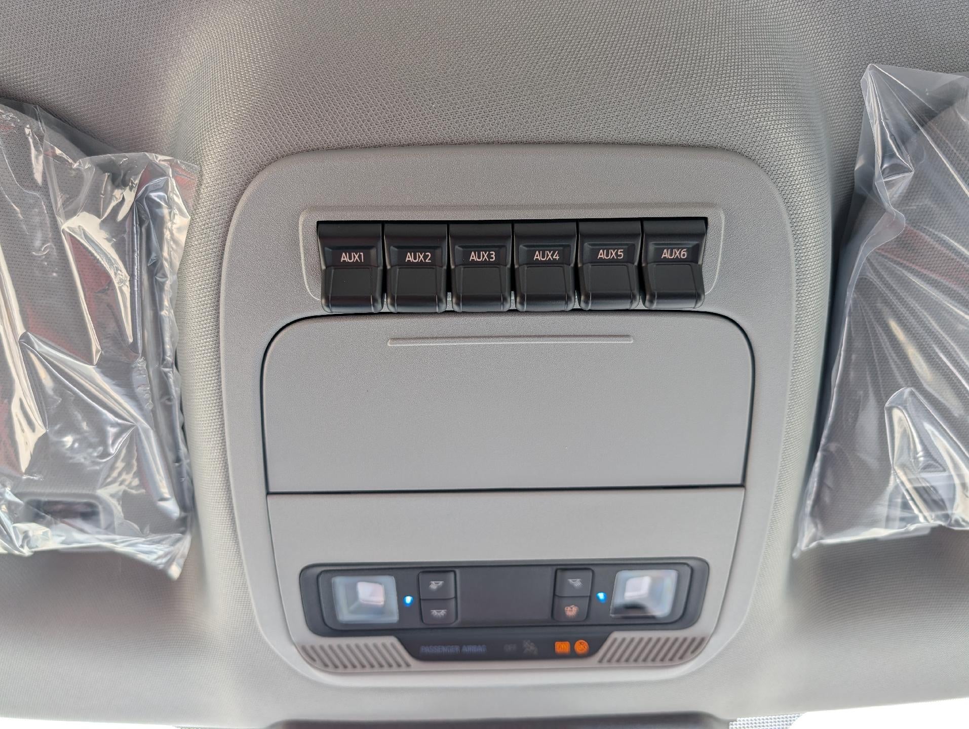 2026 Ford Super Duty F-250 SRW XL 4WD Crew Cab 6.75' Box