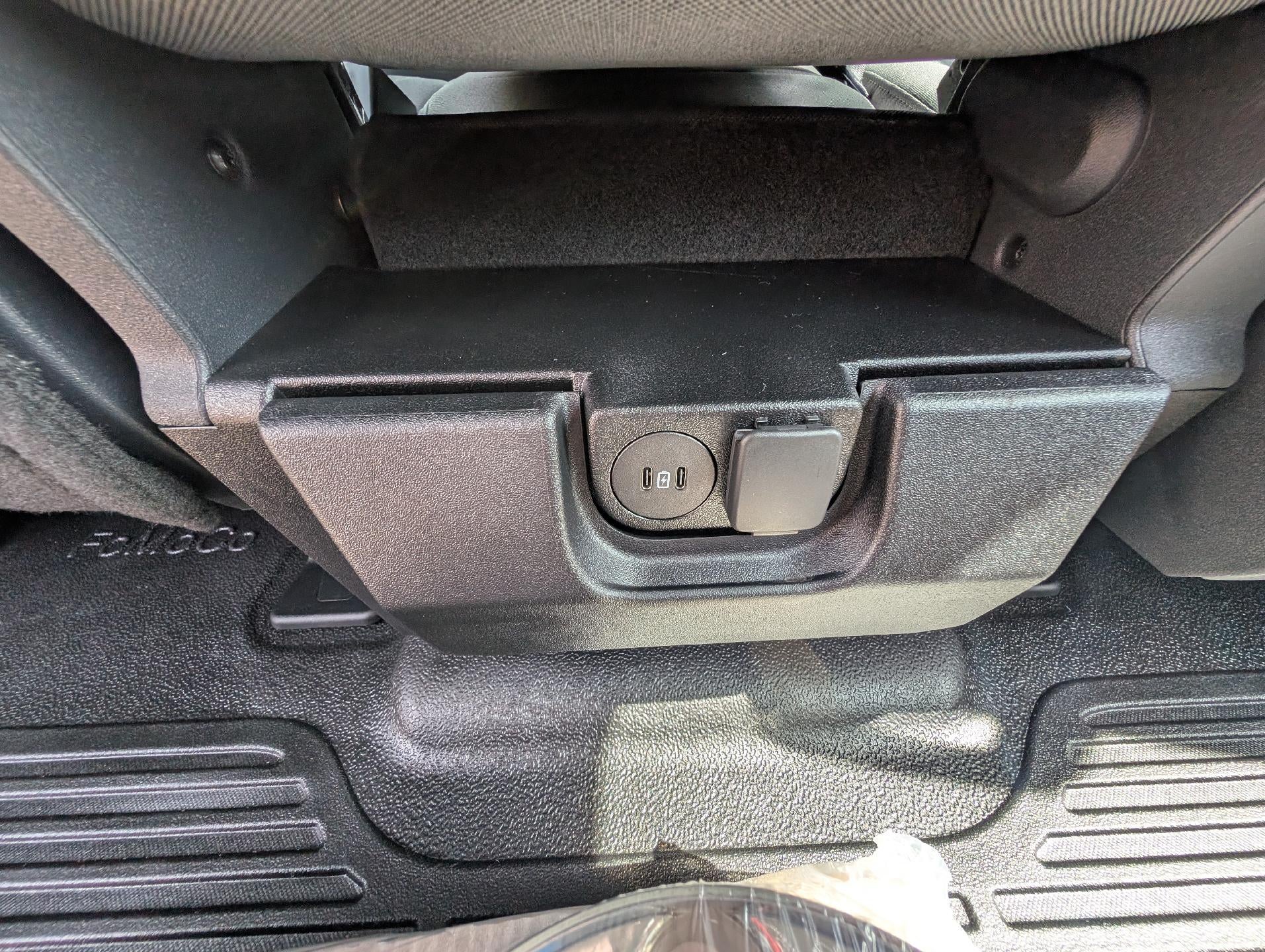 2026 Ford Super Duty F-250 SRW XL 4WD Crew Cab 6.75' Box