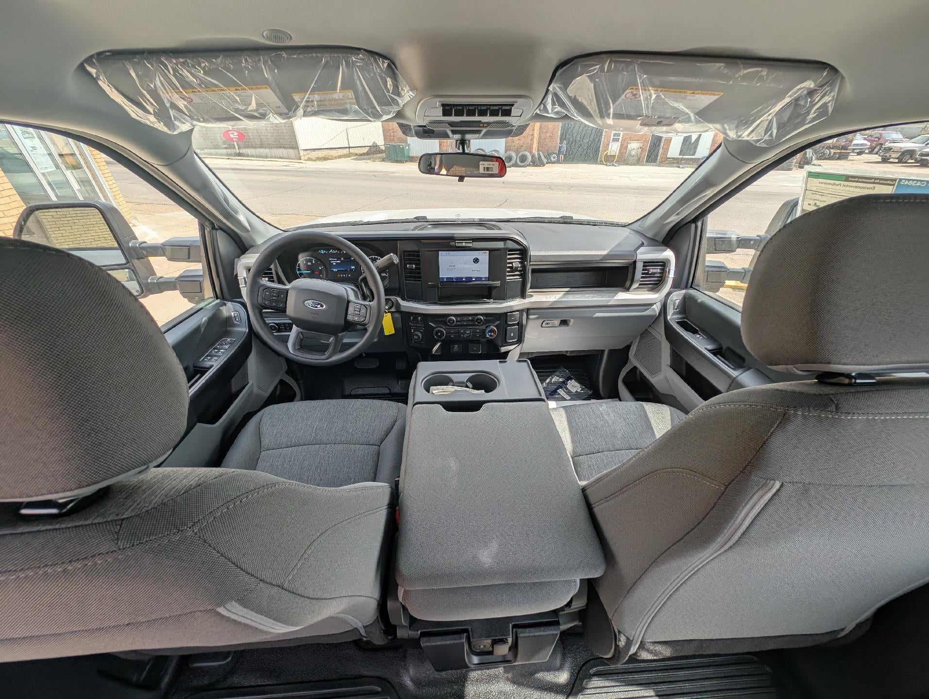 2026 Ford Super Duty F-250 SRW XL 4WD Crew Cab 6.75' Box