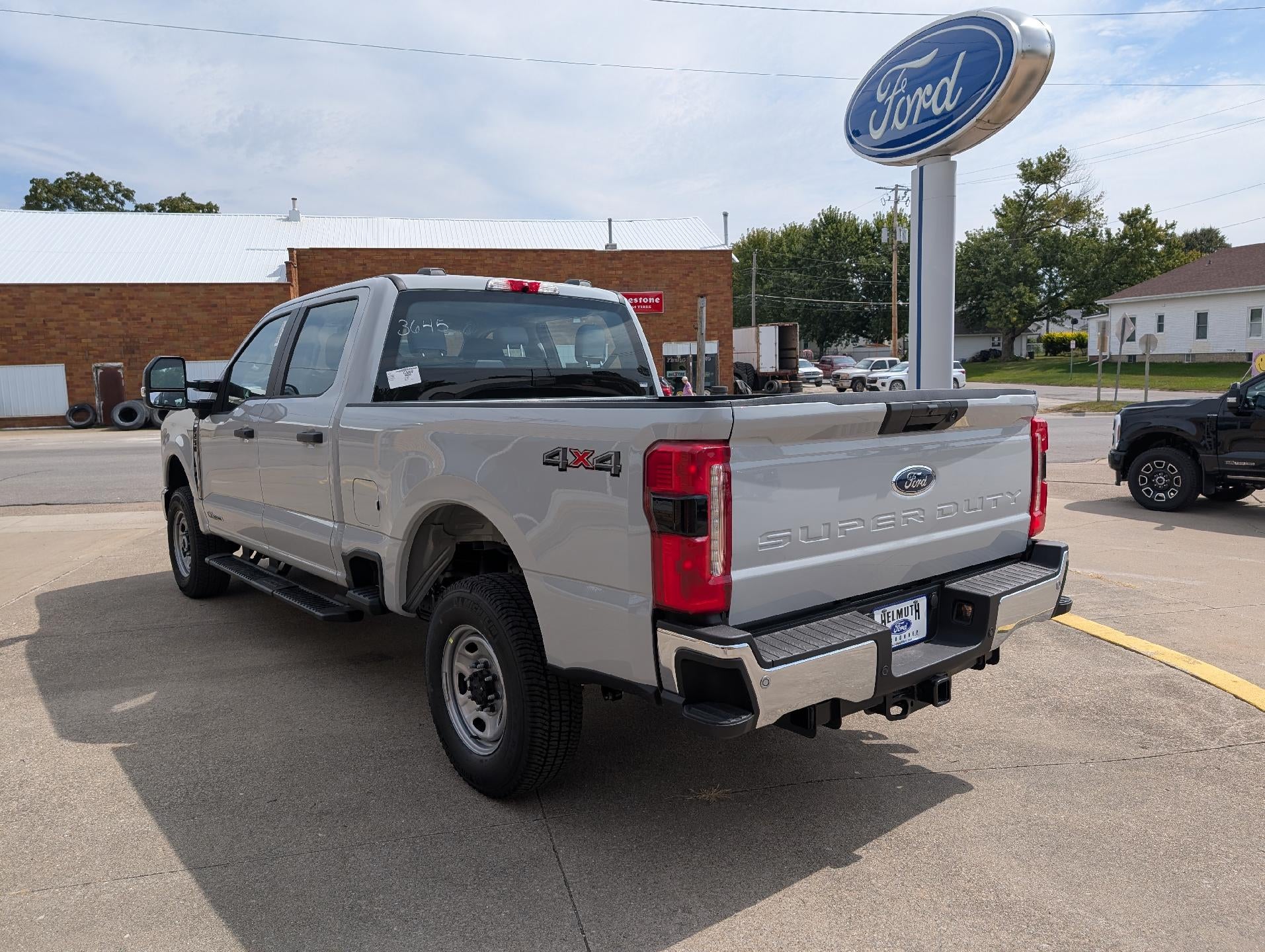 2026 Ford Super Duty F-250 SRW XL 4WD Crew Cab 6.75' Box