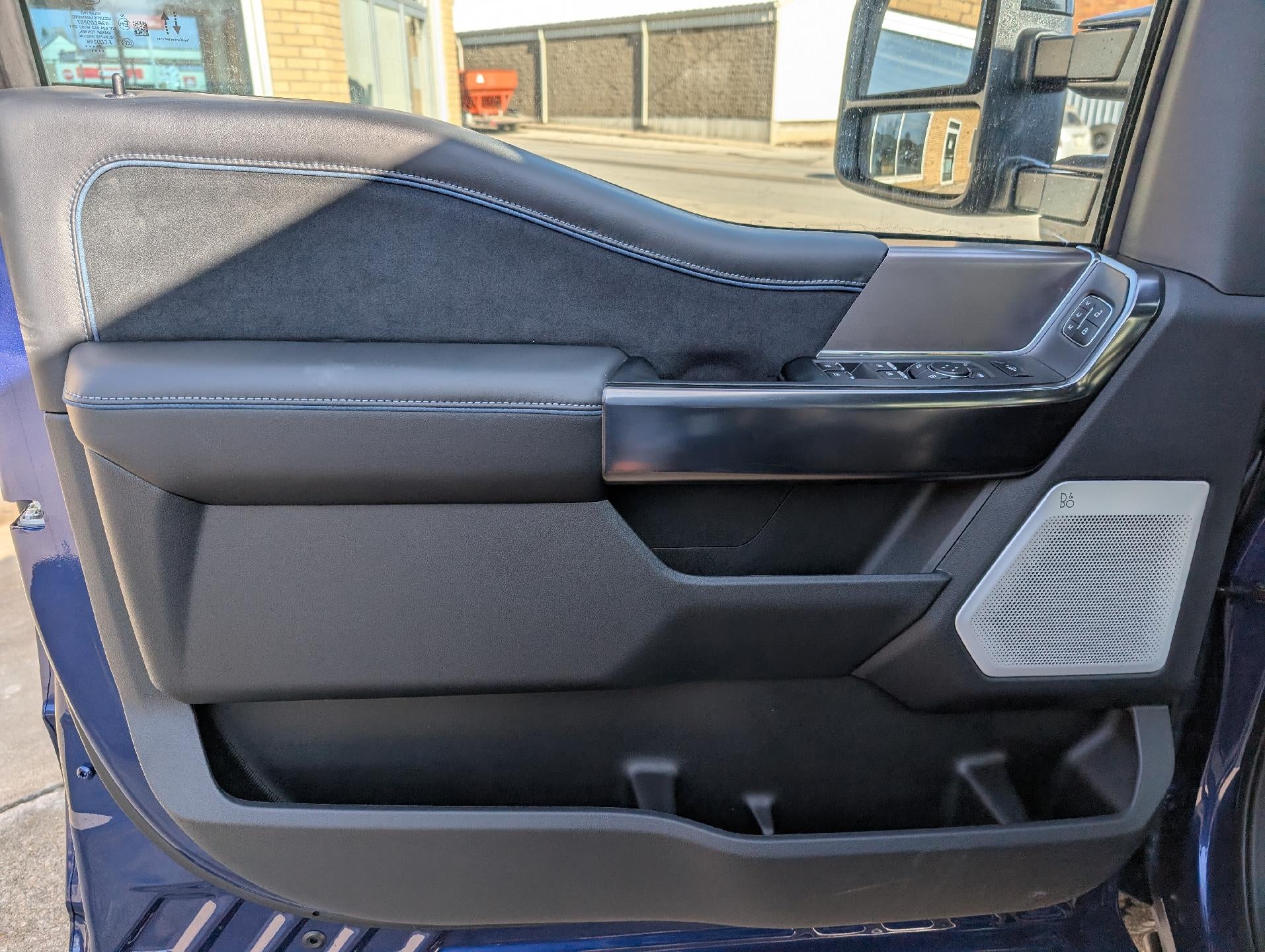 2026 Ford Super Duty F-250 SRW Platinum 4WD Crew Cab 6.75' Box