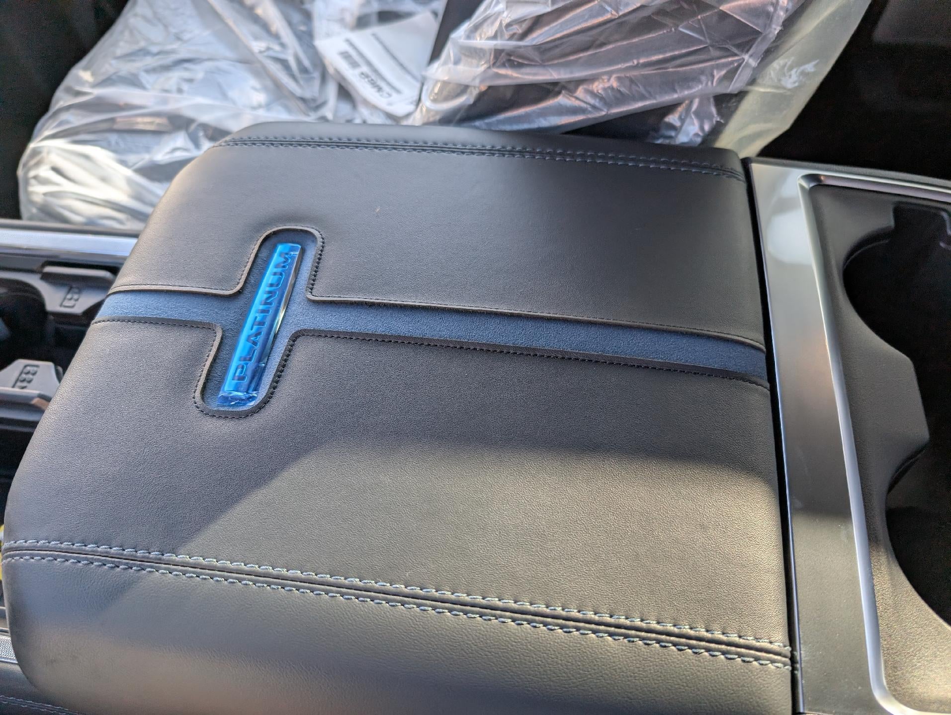 2026 Ford Super Duty F-250 SRW Platinum 4WD Crew Cab 6.75' Box