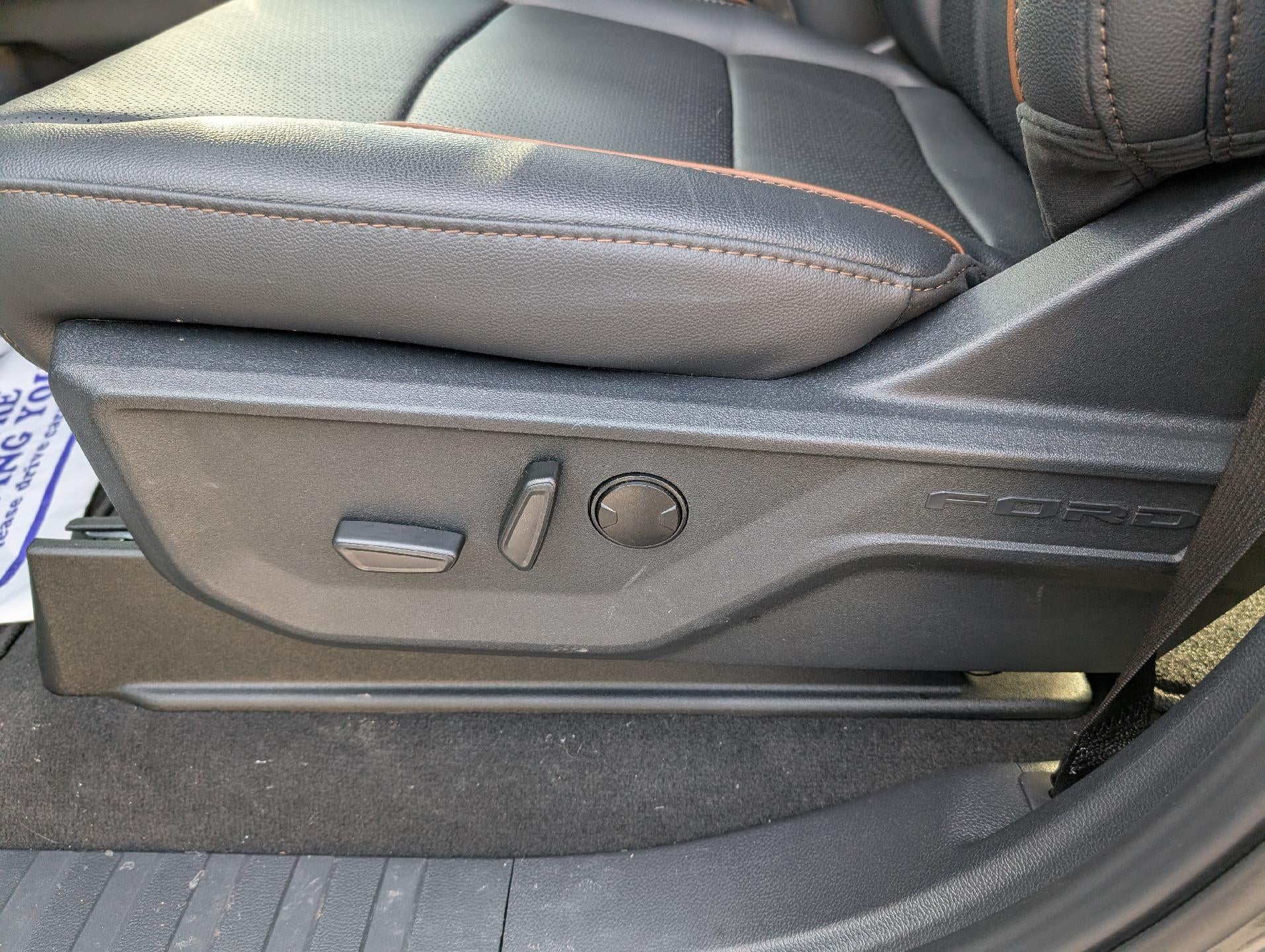 2026 Ford Super Duty F-250 SRW LARIAT 4WD Crew Cab 6.75' Box