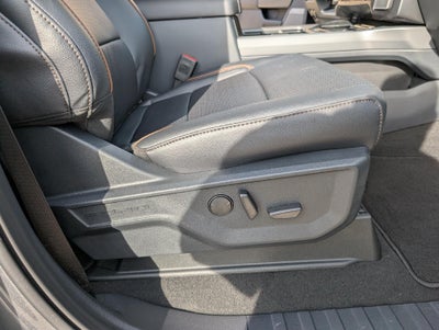 2026 Ford Super Duty F-250 SRW LARIAT 4WD Crew Cab 6.75' Box