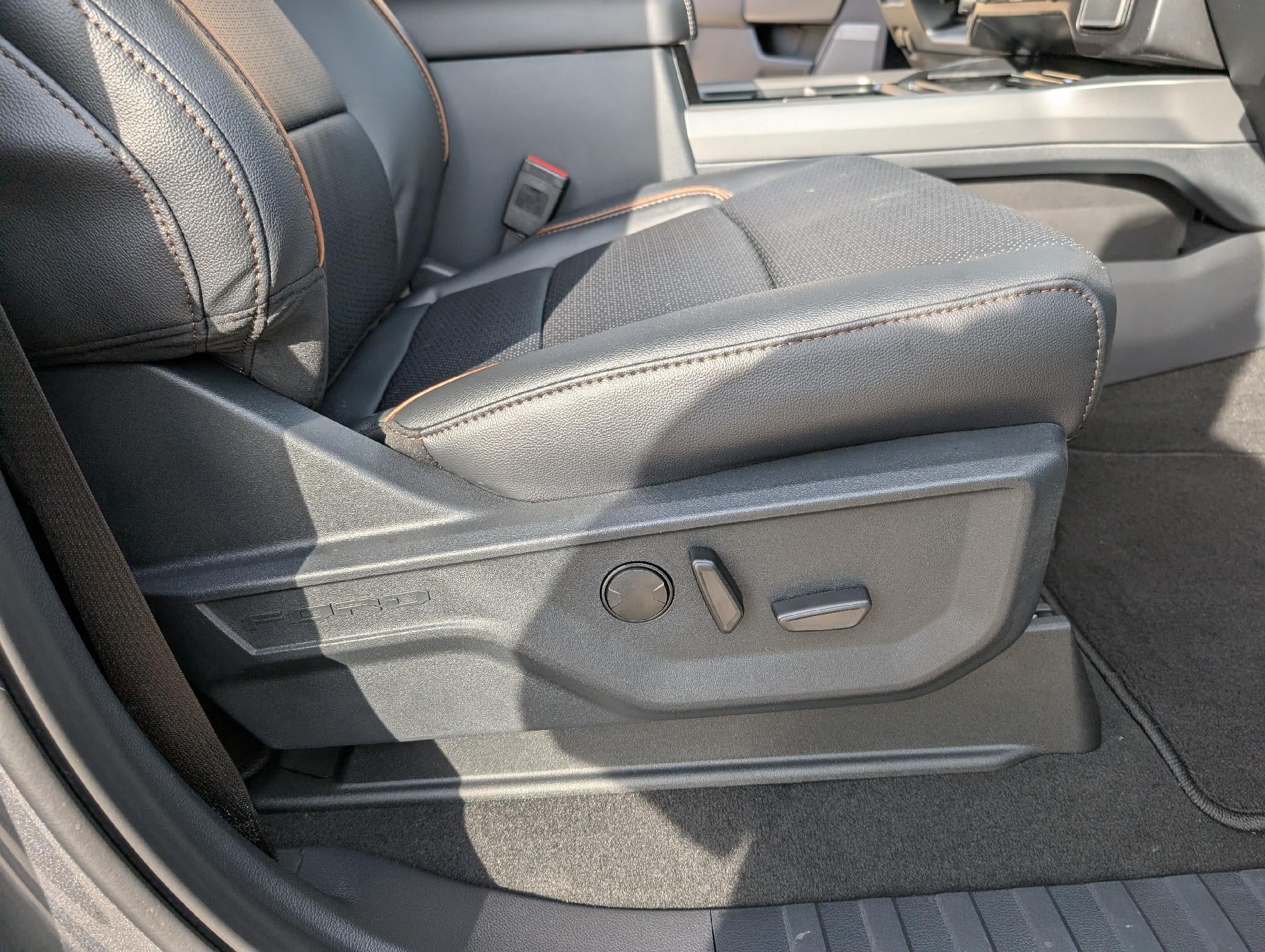 2026 Ford Super Duty F-250 SRW LARIAT 4WD Crew Cab 6.75' Box