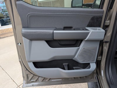 2026 Ford Super Duty F-250 SRW XLT 4WD Crew Cab 6.75' Box