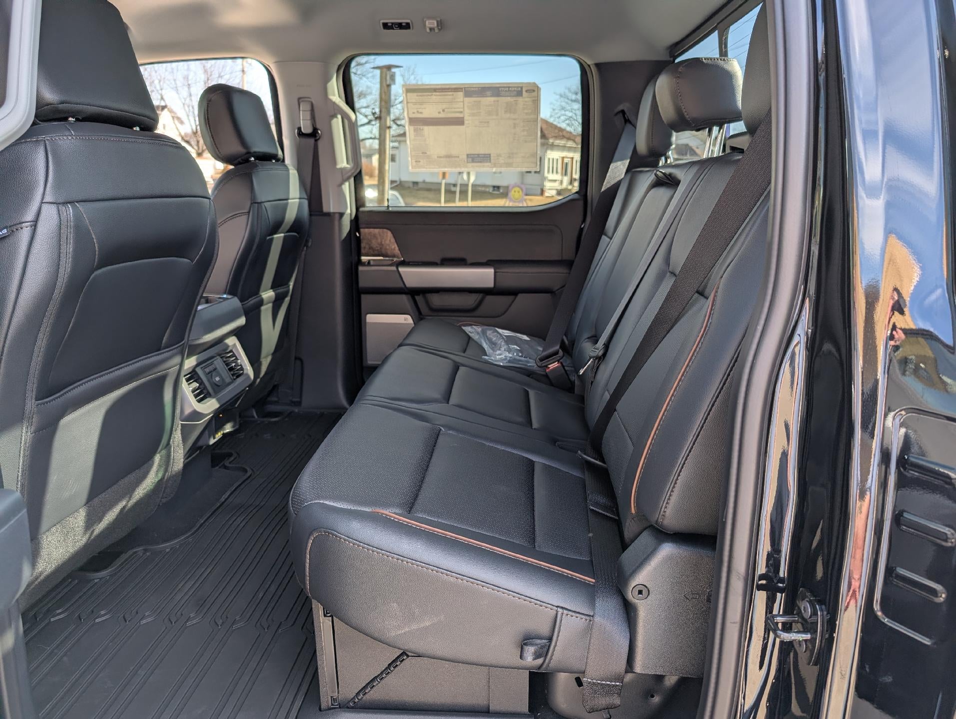 2026 Ford Super Duty F-350 SRW LARIAT 4WD Crew Cab 6.75' Box