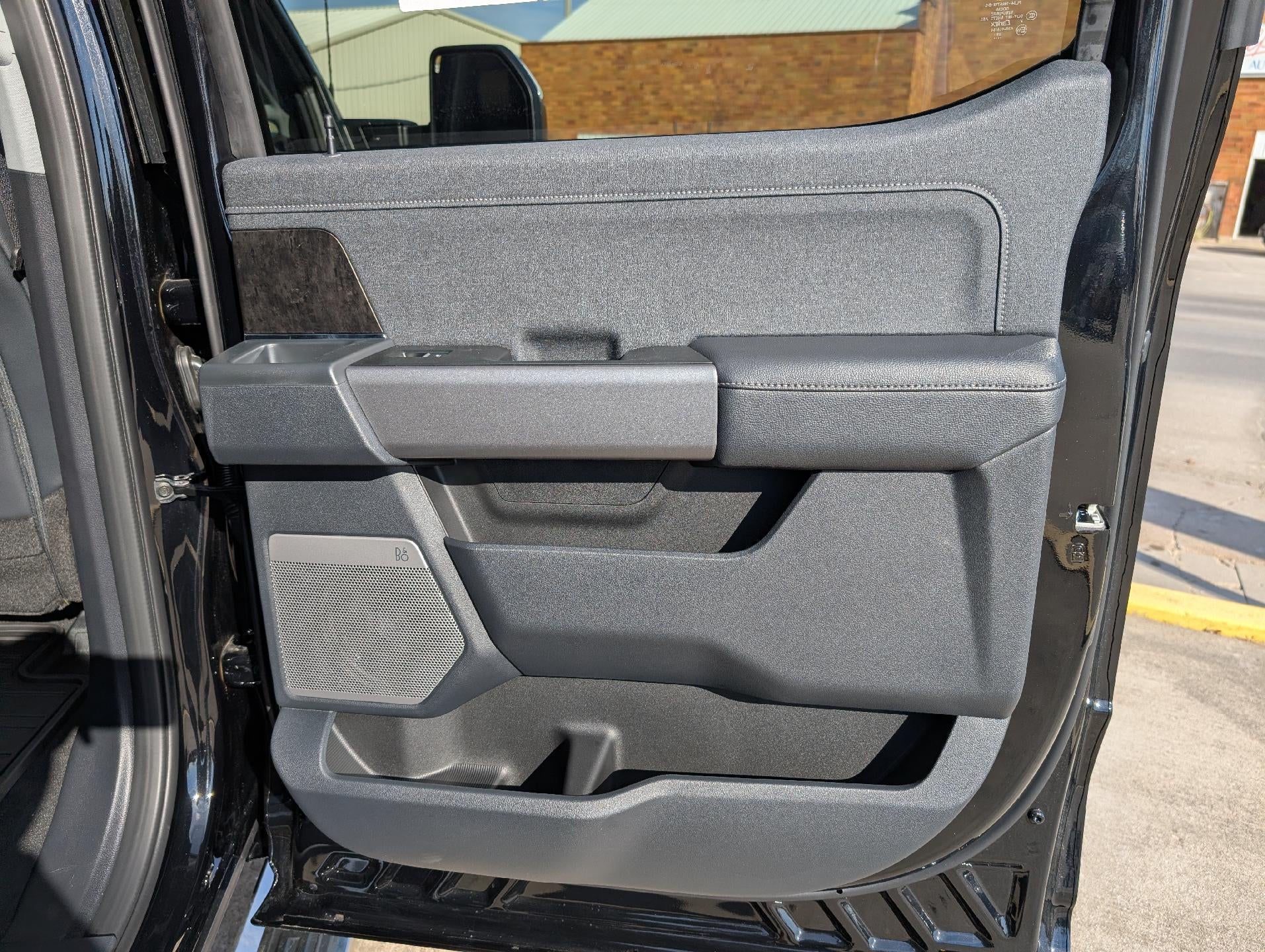 2026 Ford Super Duty F-350 SRW LARIAT 4WD Crew Cab 6.75' Box