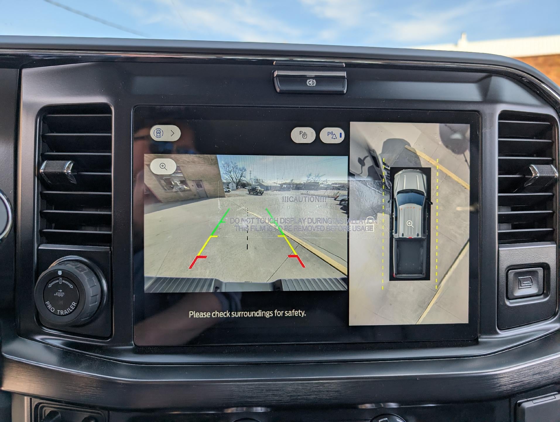 2026 Ford Super Duty F-350 SRW LARIAT 4WD Crew Cab 6.75' Box