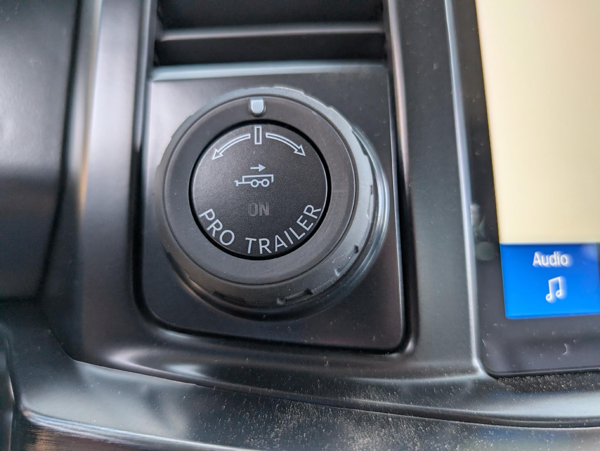 2026 Ford Super Duty F-350 SRW LARIAT 4WD Crew Cab 6.75' Box