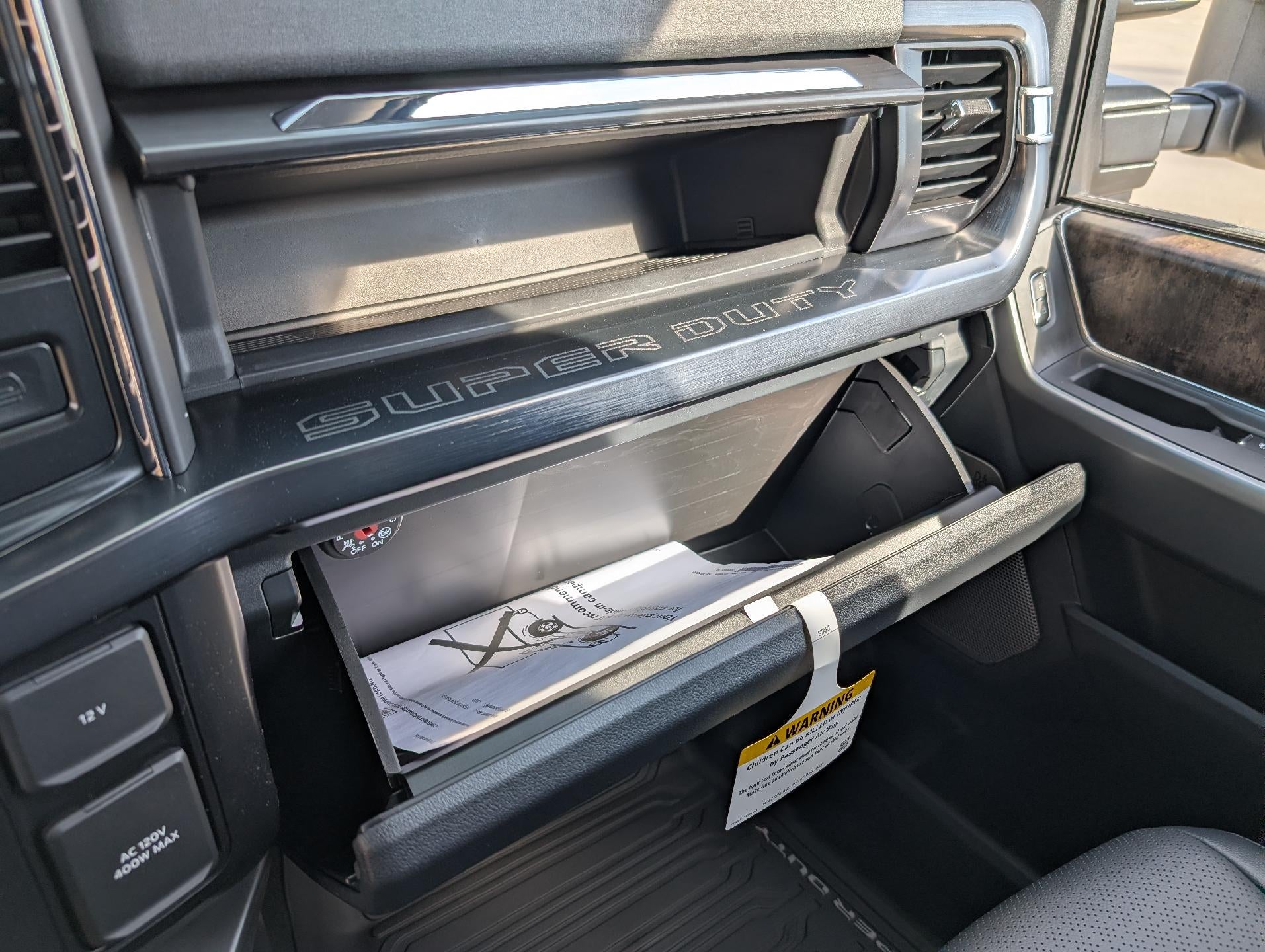 2026 Ford Super Duty F-350 SRW LARIAT 4WD Crew Cab 6.75' Box