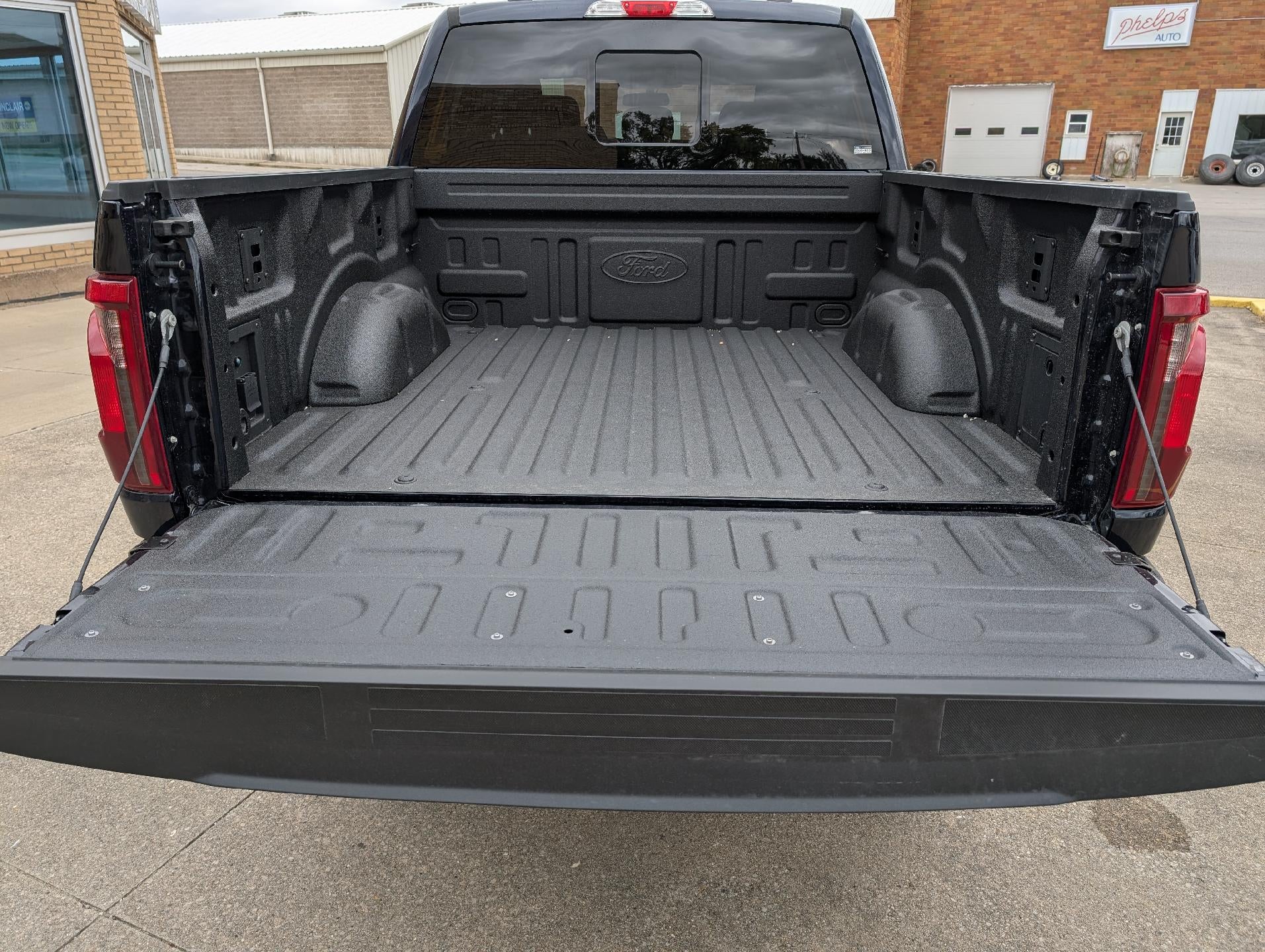 2025 Ford F-150 XLT 4WD SuperCrew 5.5' Box