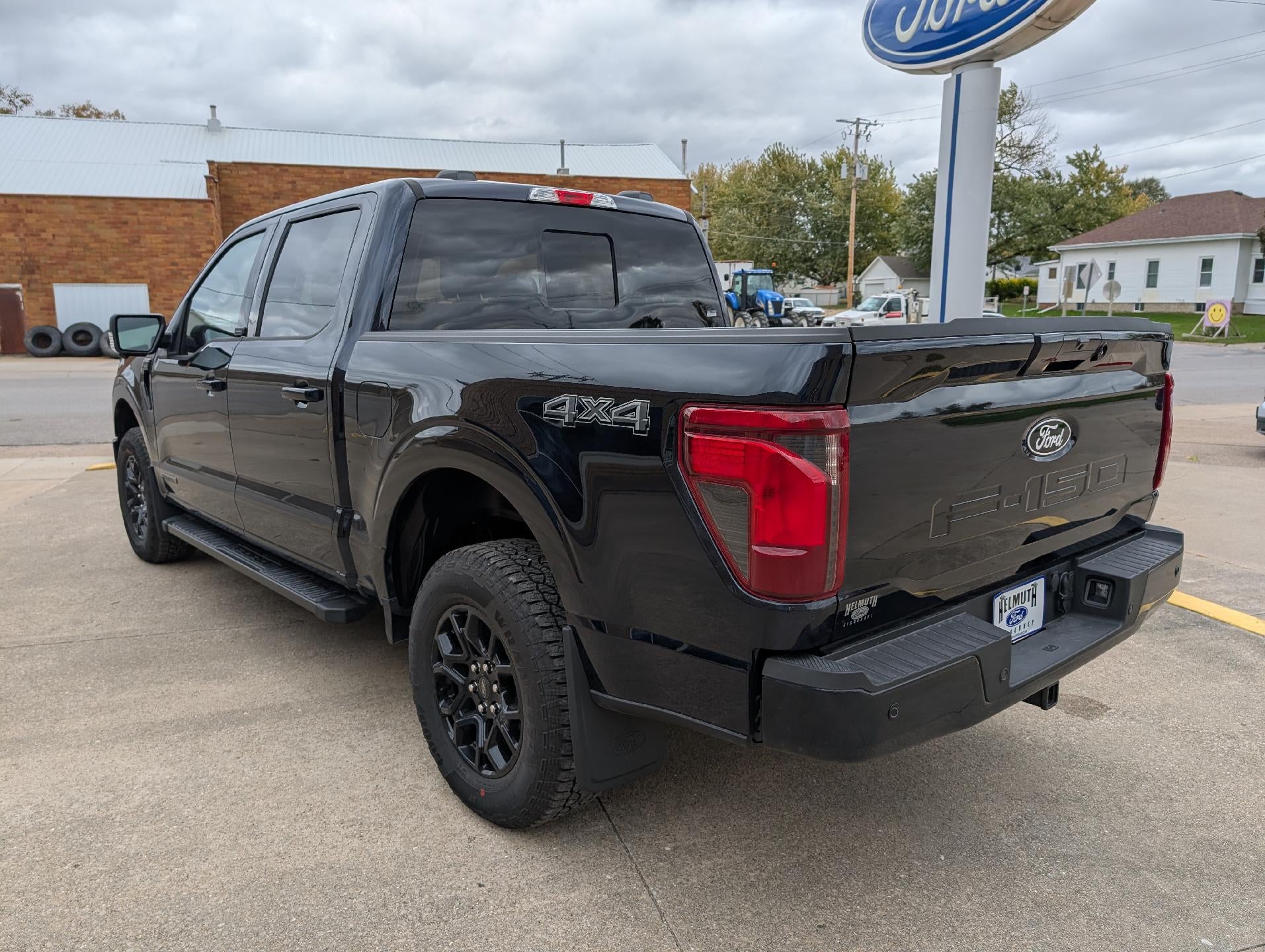 2025 Ford F-150 XLT 4WD SuperCrew 5.5' Box