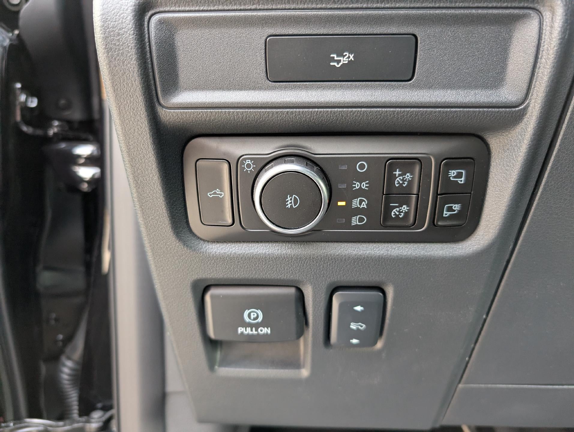 2026 Ford F-150 LARIAT 4WD SuperCrew 5.5' Box