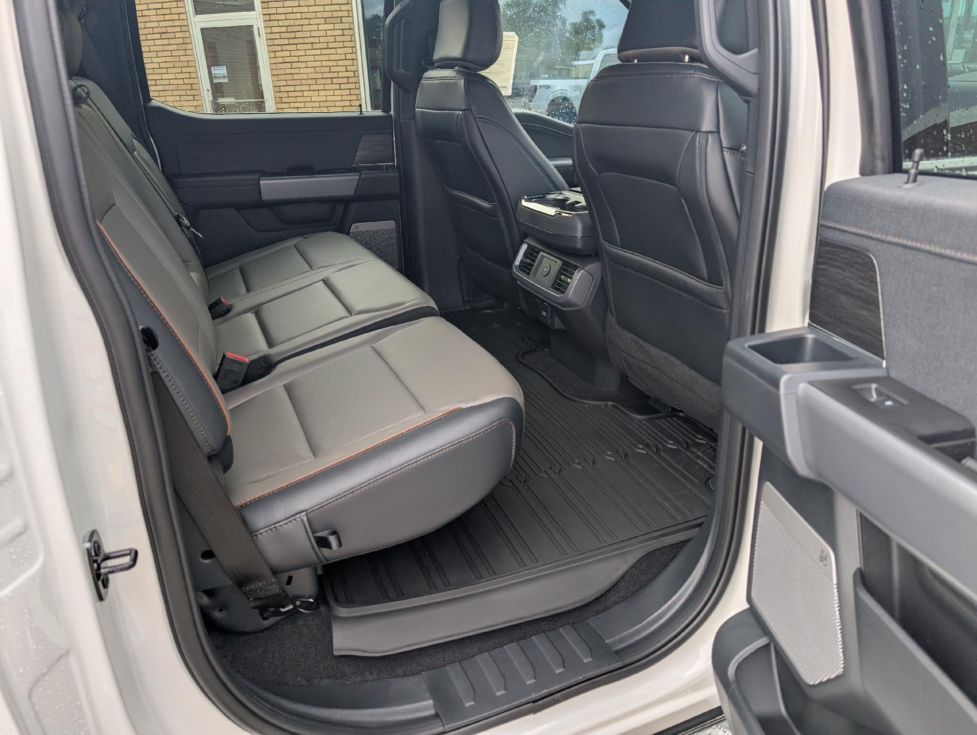 2026 Ford F-150 LARIAT 4WD SuperCrew 5.5' Box