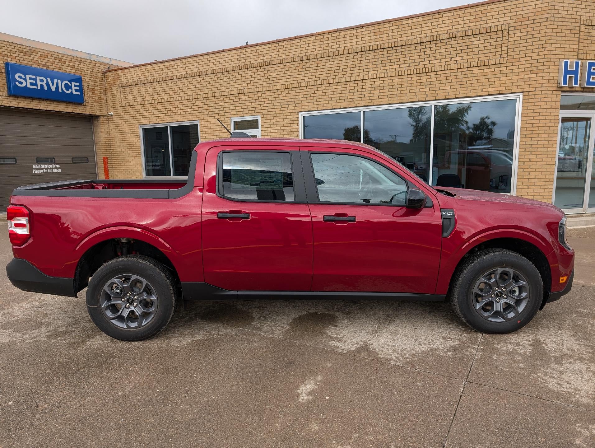 2025 Ford Maverick XLT AWD SuperCrew
