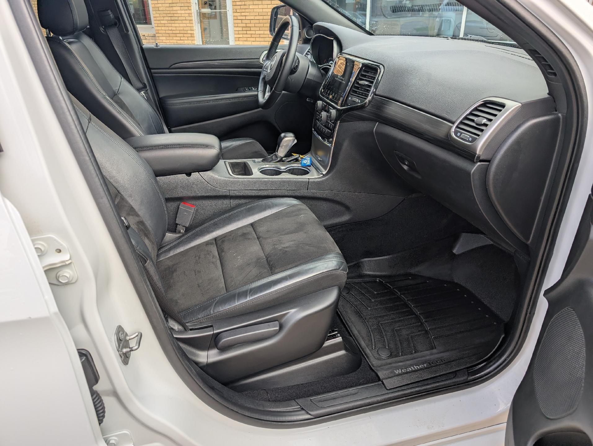 2021 Jeep Grand Cherokee Laredo X 4x4