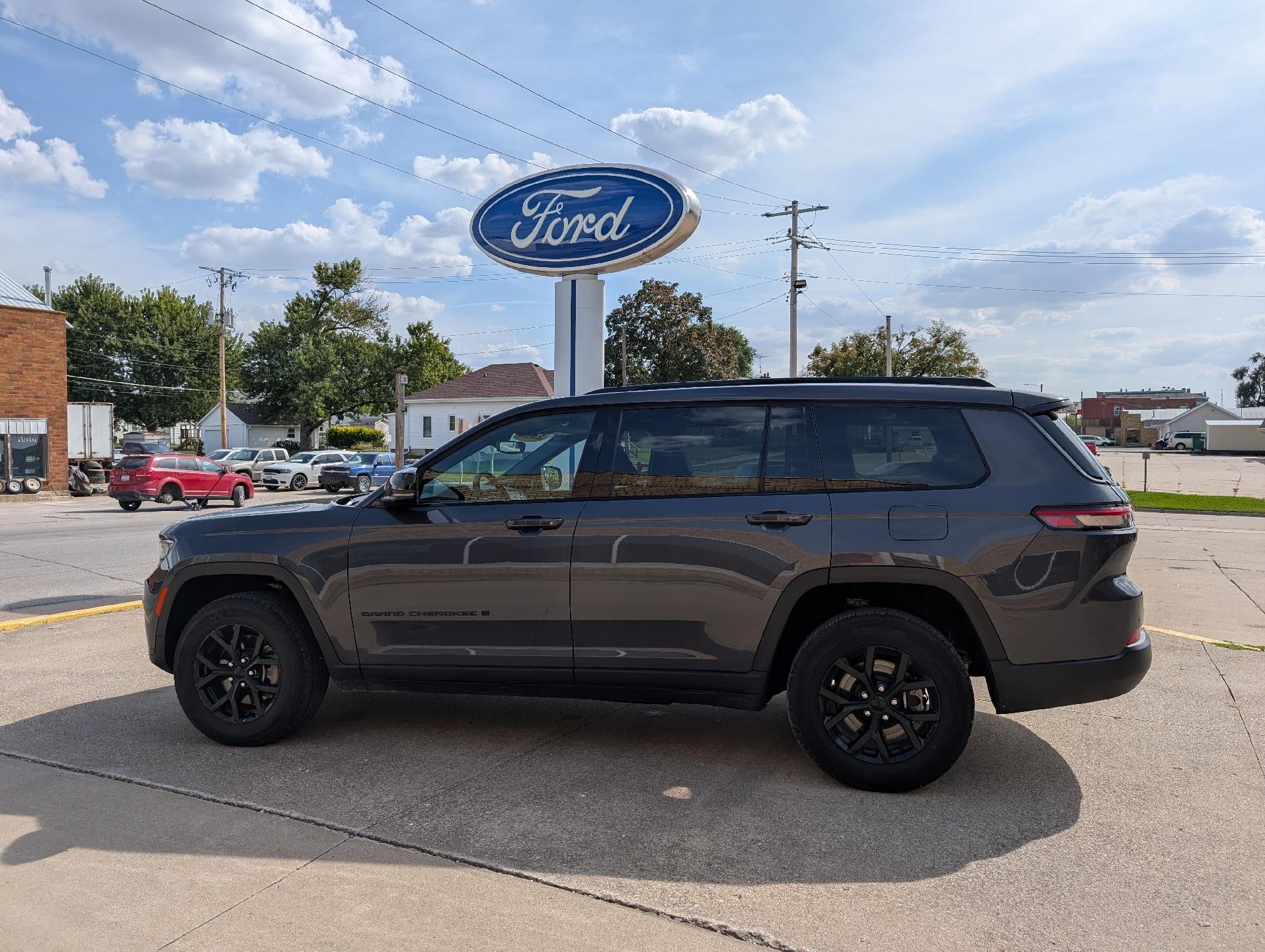 2024 Jeep Grand Cherokee L Altitude 4x4