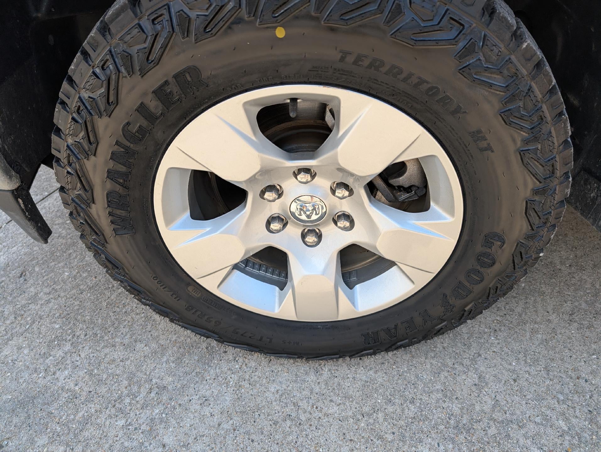 2024 RAM 1500 Lone Star 4x4 Crew Cab 5'7" Box