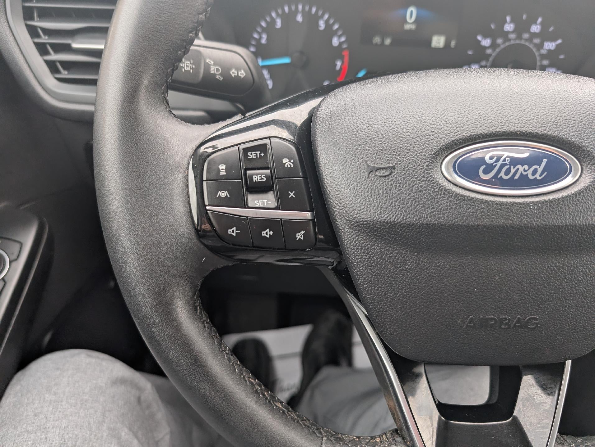 2022 Ford Escape SE FWD