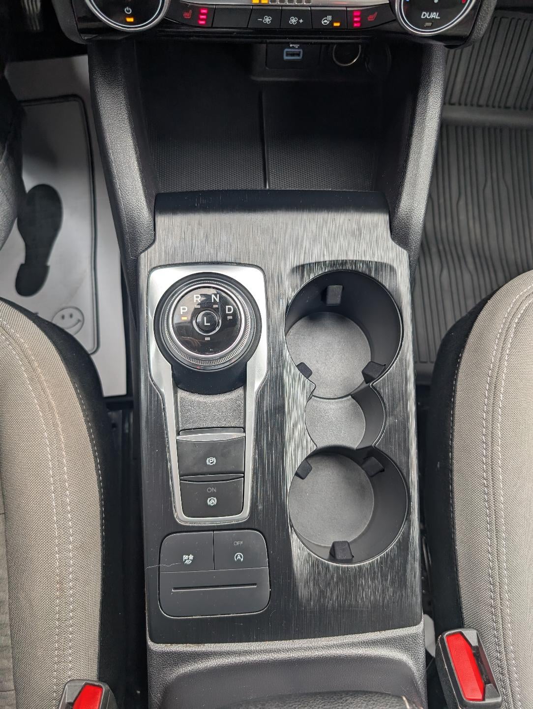 2022 Ford Escape SE FWD