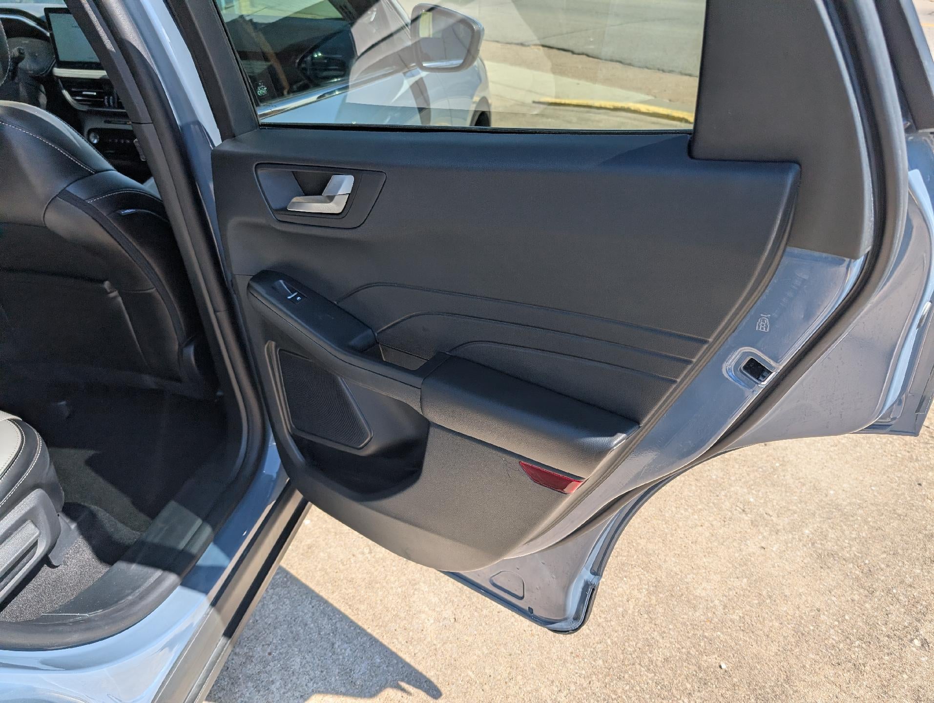 2025 Ford Escape Platinum AWD