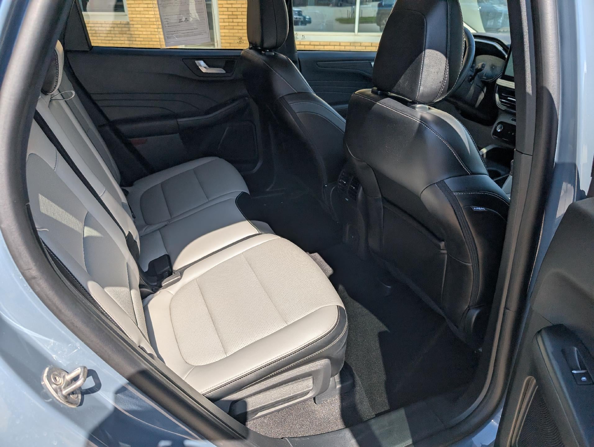 2025 Ford Escape Platinum AWD