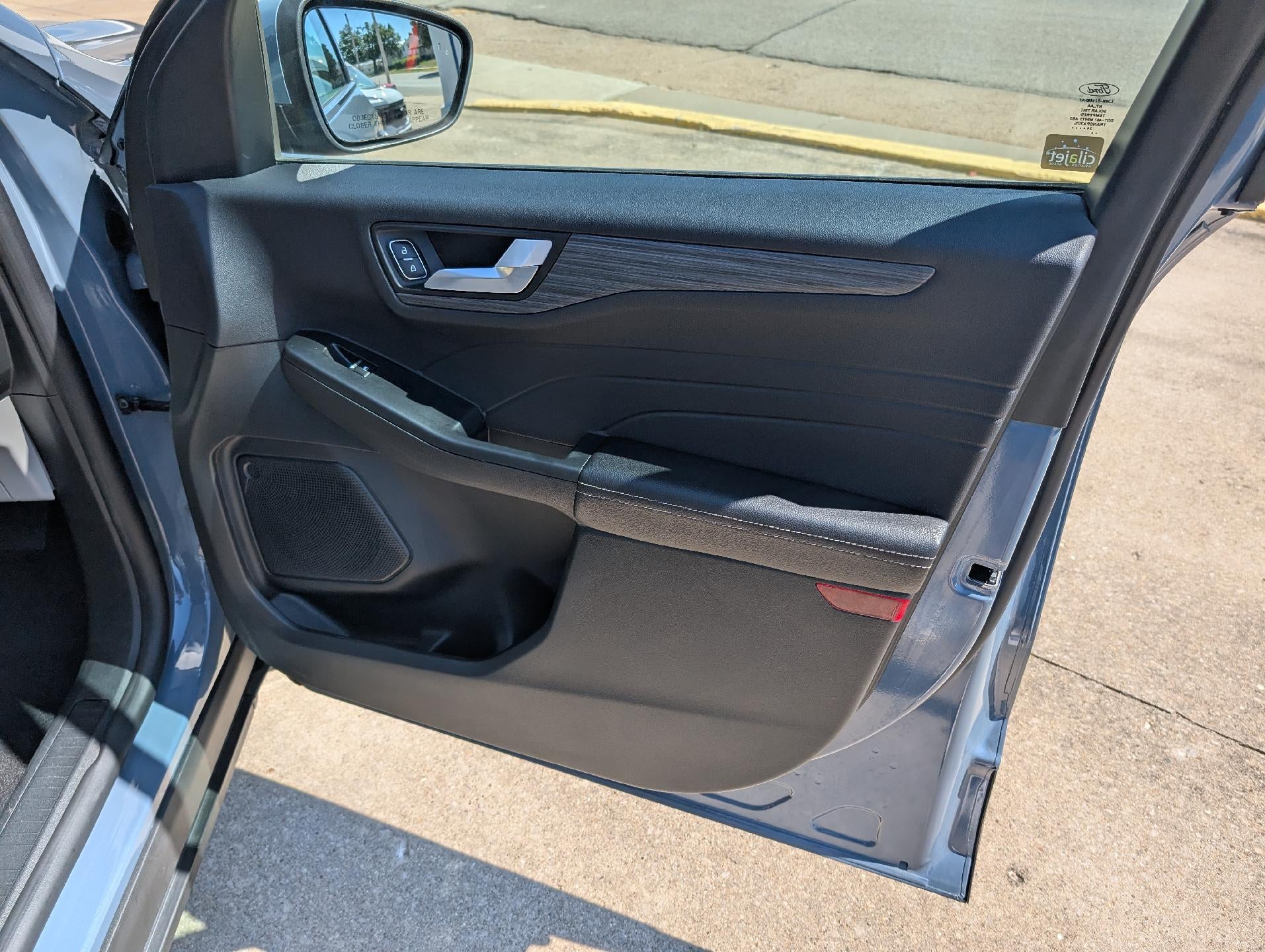 2025 Ford Escape Platinum AWD