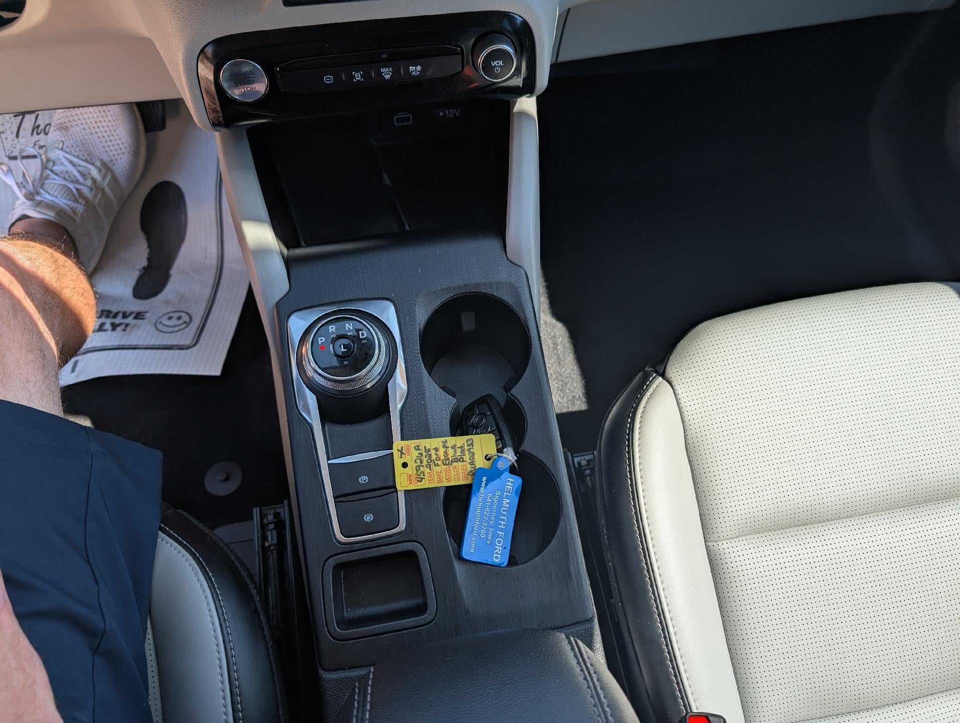 2025 Ford Escape Platinum AWD