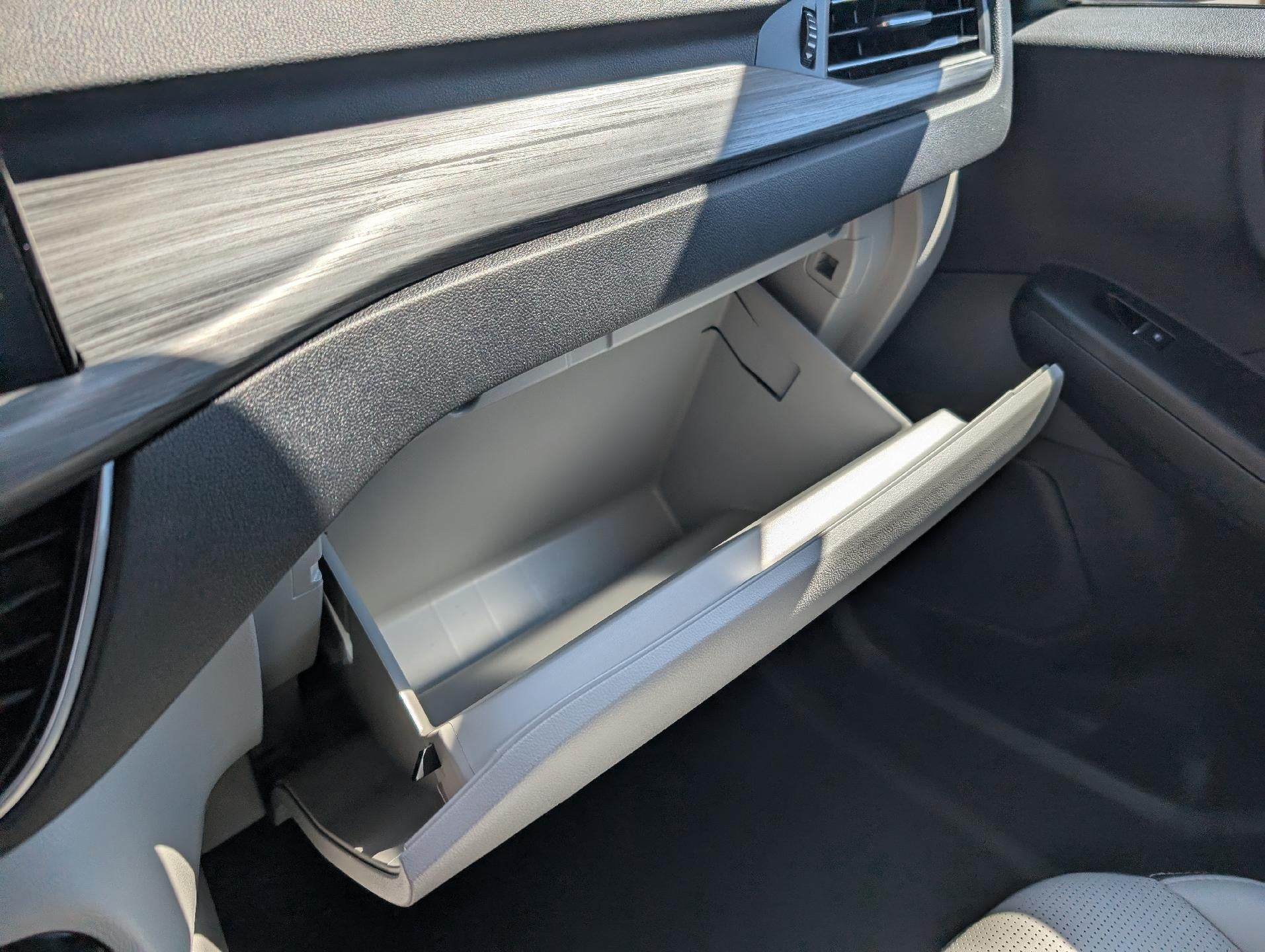 2025 Ford Escape Platinum AWD