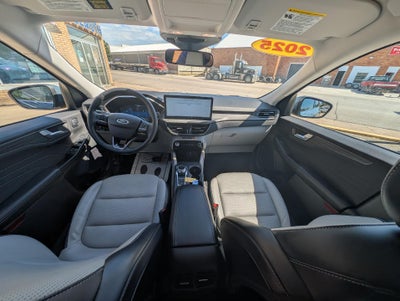 2025 Ford Escape Platinum AWD