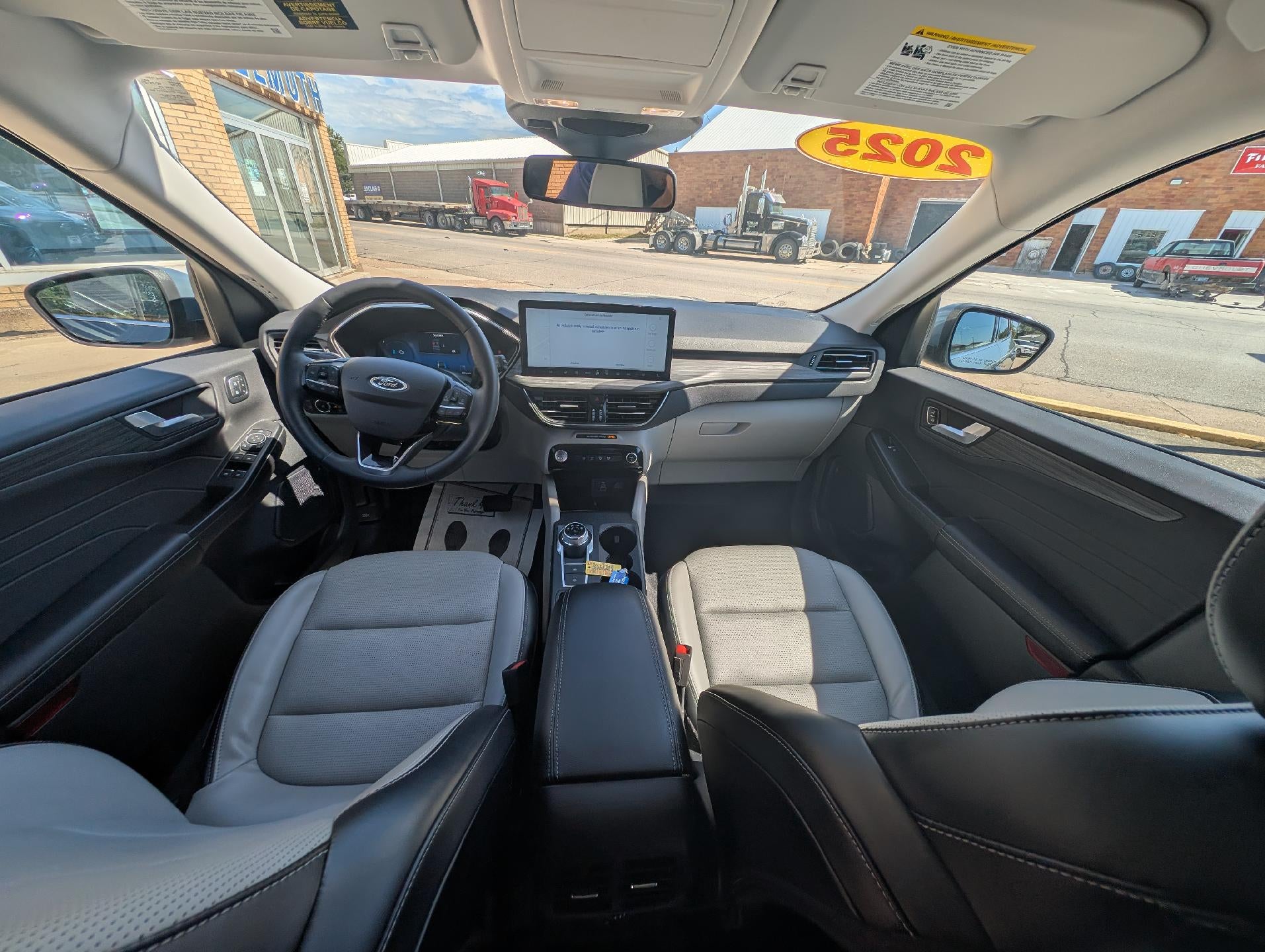 2025 Ford Escape Platinum AWD