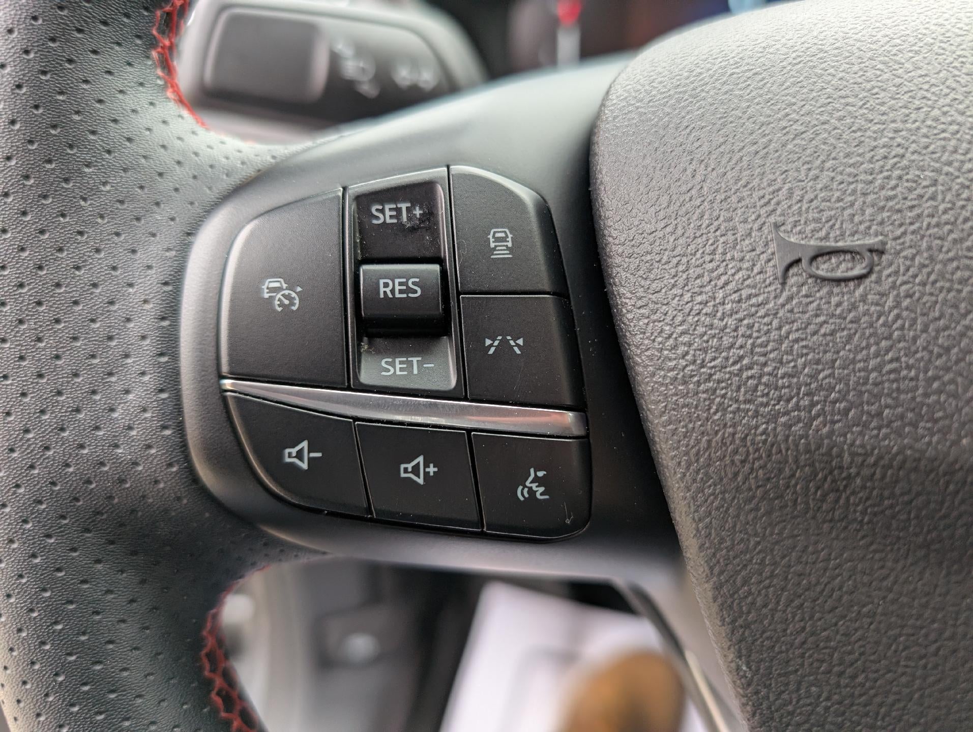 2023 Ford Escape ST-Line AWD