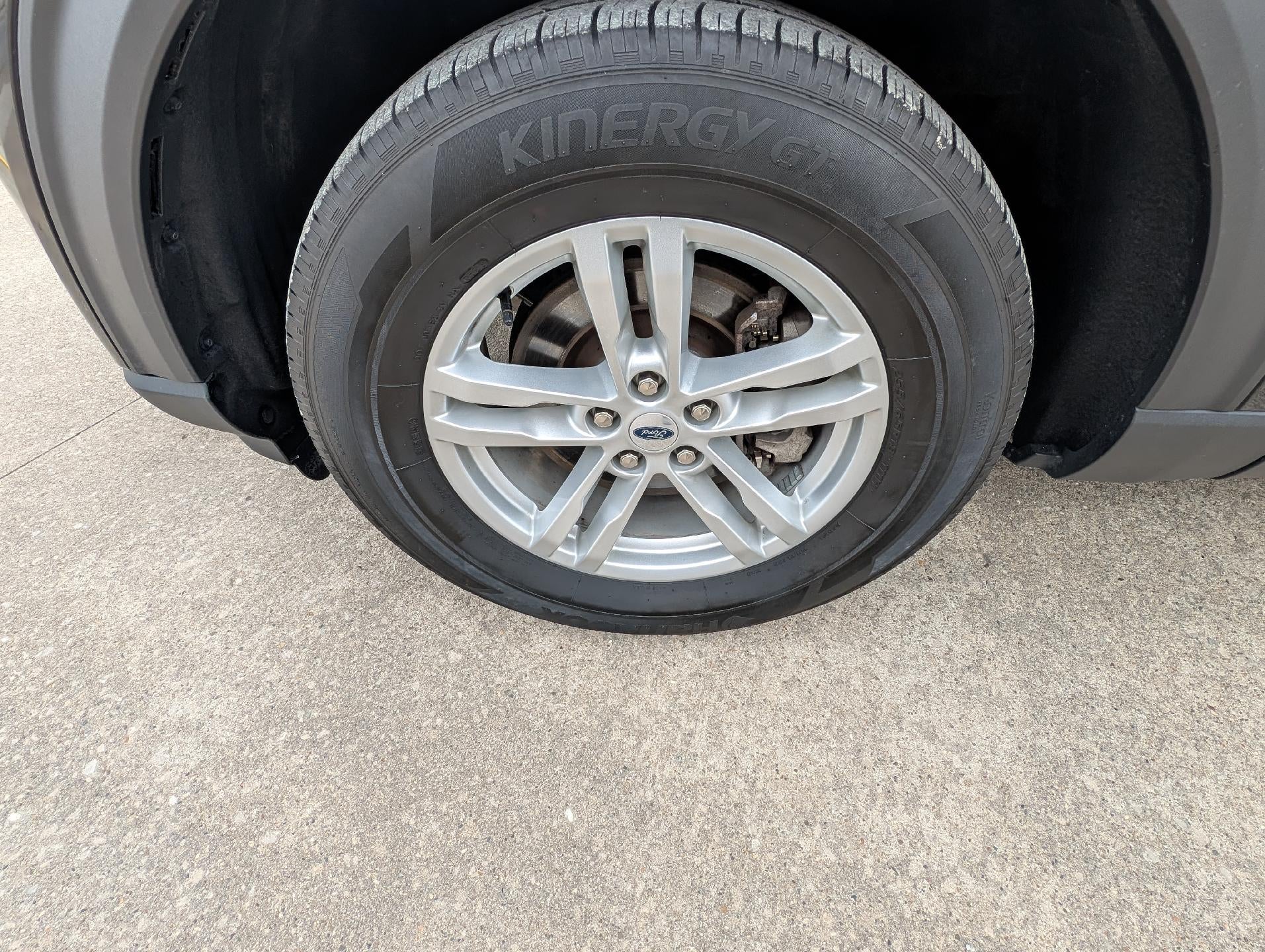 2023 Ford Explorer XLT 4WD